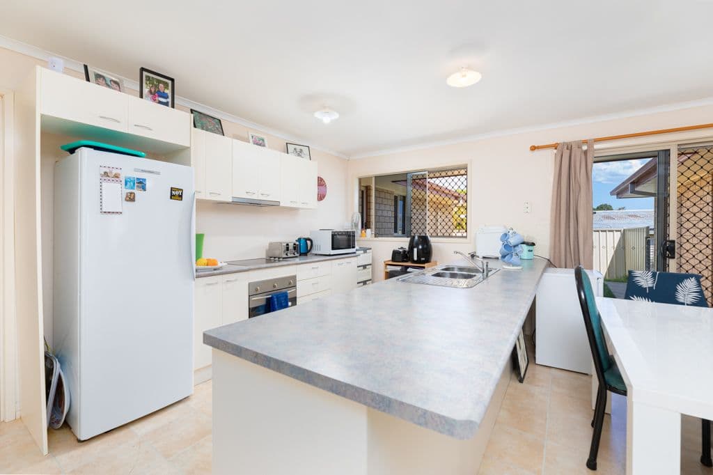 8 Robson Street, Kilcoy QLD 4515, Kilcoy - Thumbnail 4