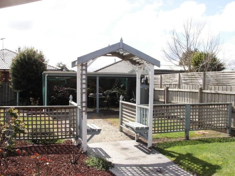 31 Thomas Place, PAKENHAM VIC 3810, Pakenham - Thumbnail 4
