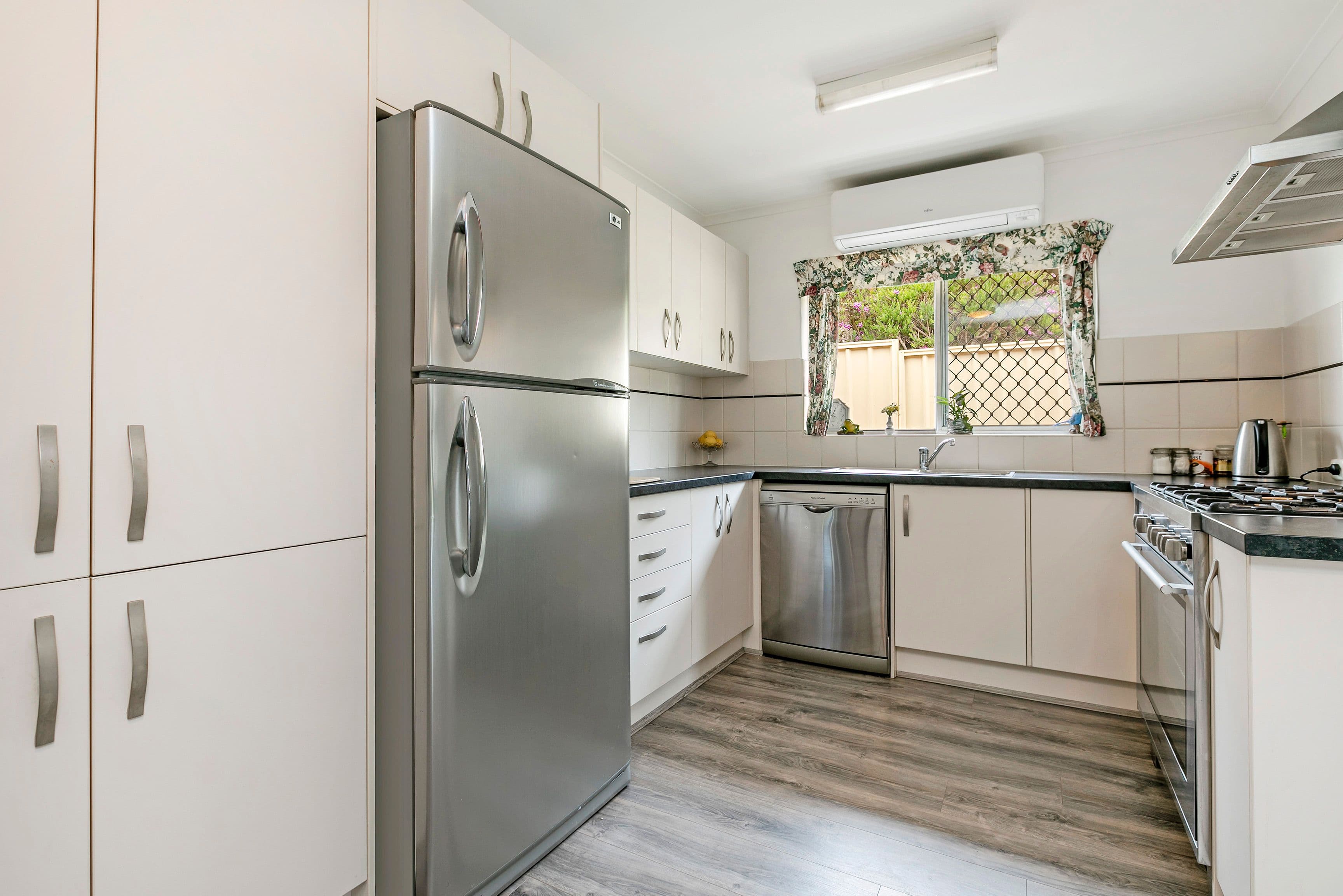 11 Chinner Street, Ridgehaven SA 5097, Ridgehaven - Thumbnail 8