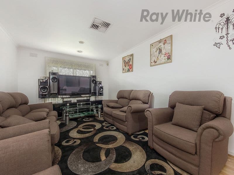 66 Aldergate Crescent, Kings Park VIC 3021, Kings Park - Thumbnail 2