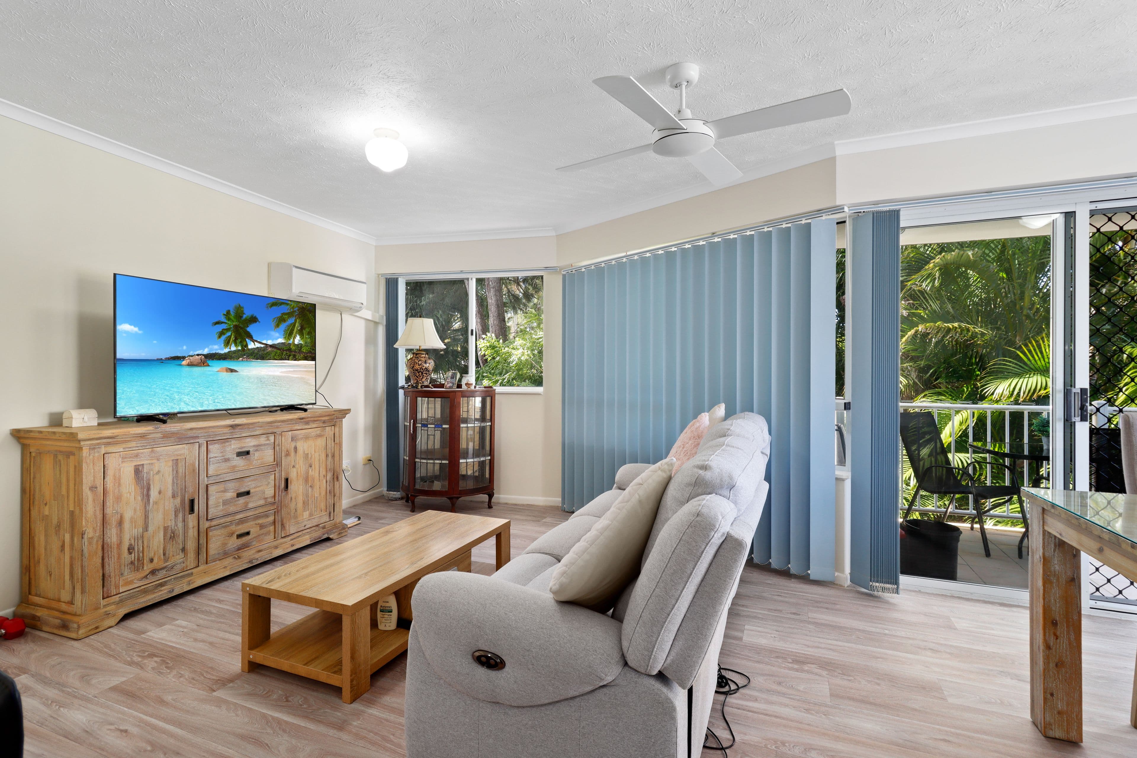 407 Esplanade, Torquay QLD 4655, Torquay - Image 1