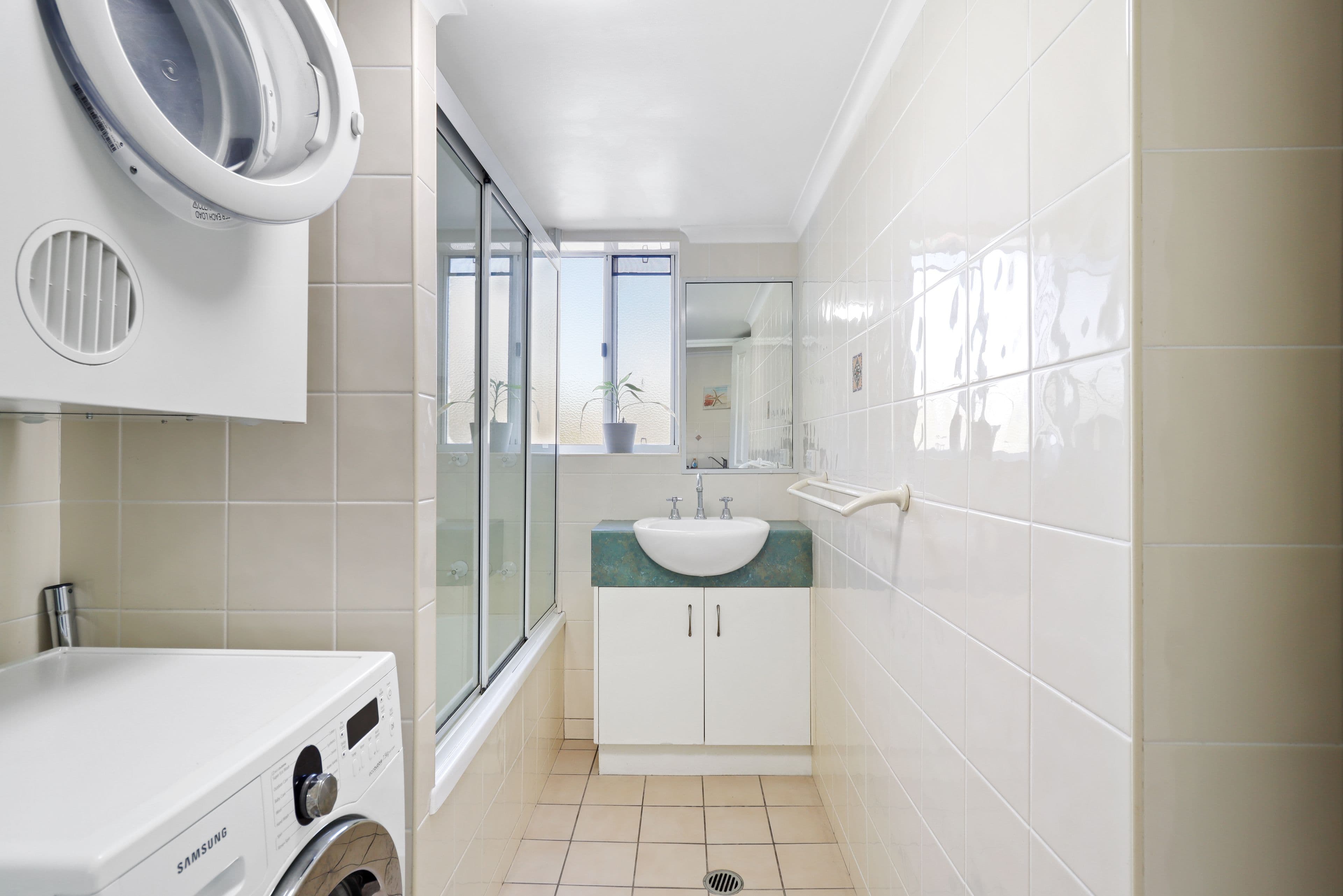 407 Esplanade, Torquay QLD 4655, Torquay - Thumbnail 8