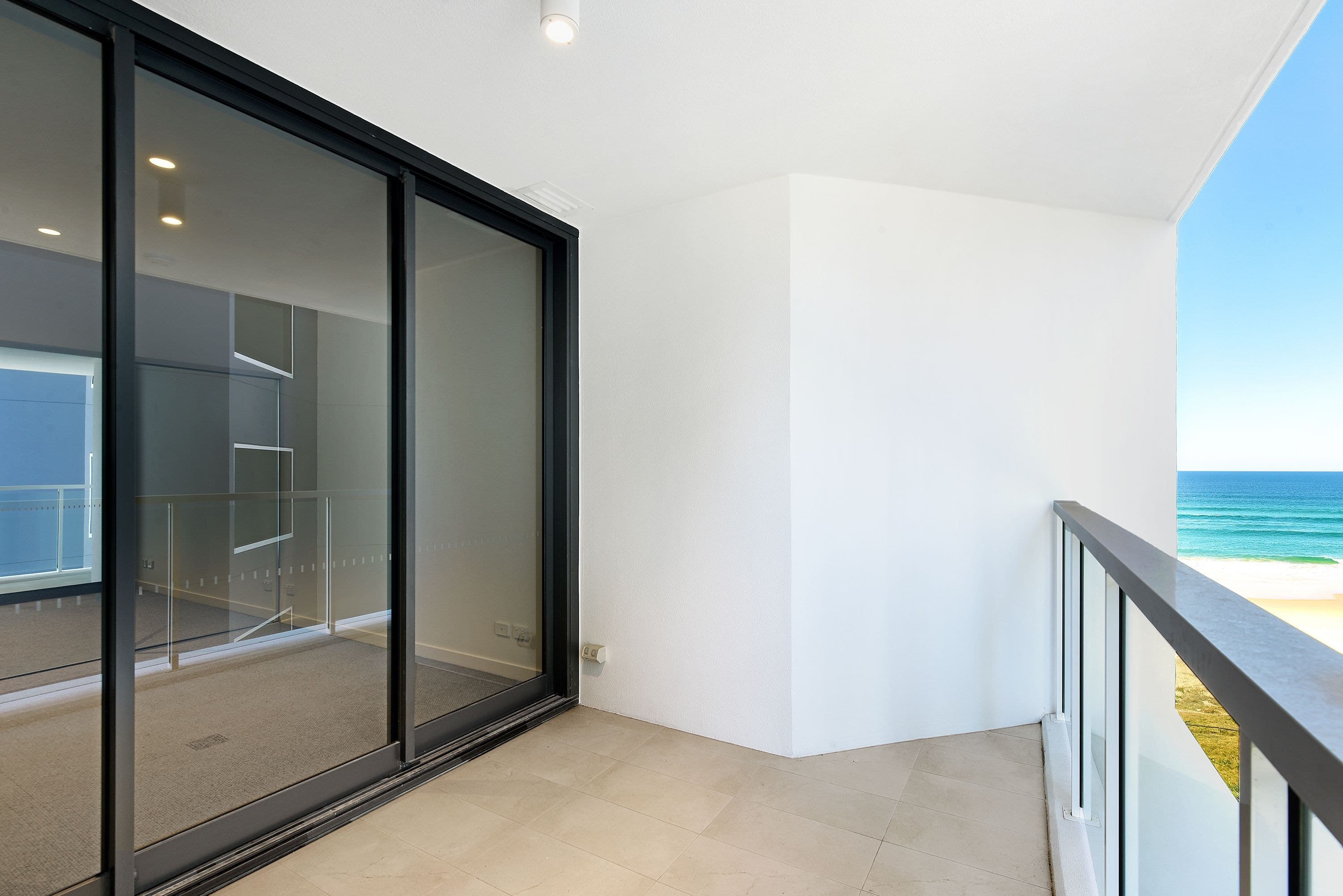 402 3 Northcliffe Terrace, Surfers Paradise QLD 4217, Surfers Paradise - Thumbnail 3