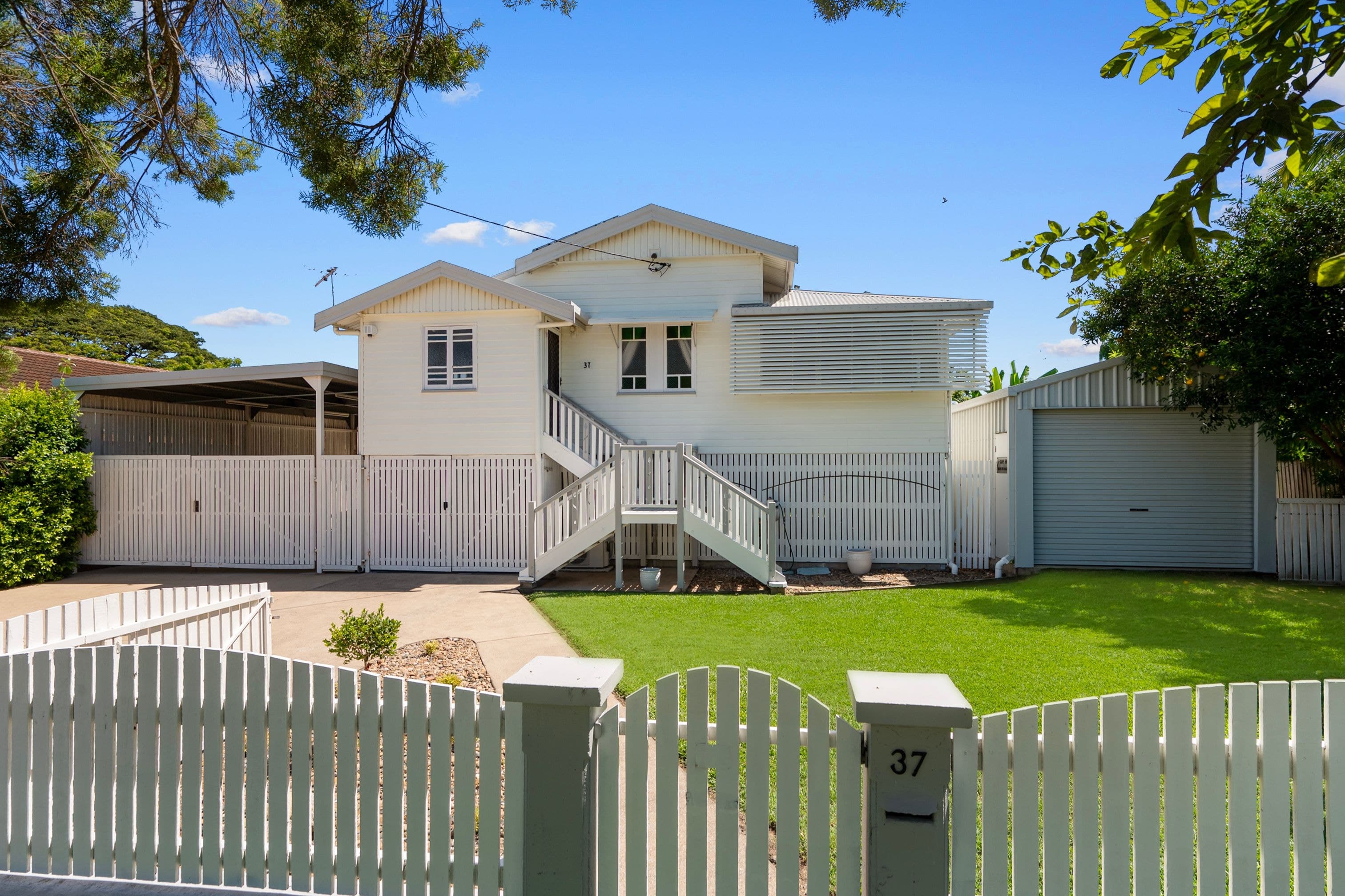 37 Park Street, Pimlico QLD 4812, Pimlico - Image 1