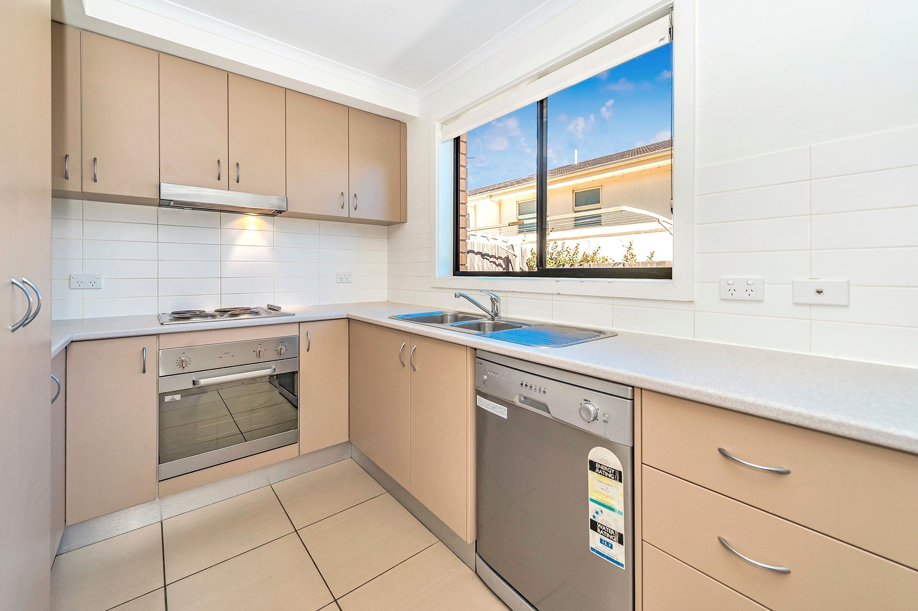 53 Erin Street, Queanbeyan NSW 2620, Queanbeyan - Thumbnail 5