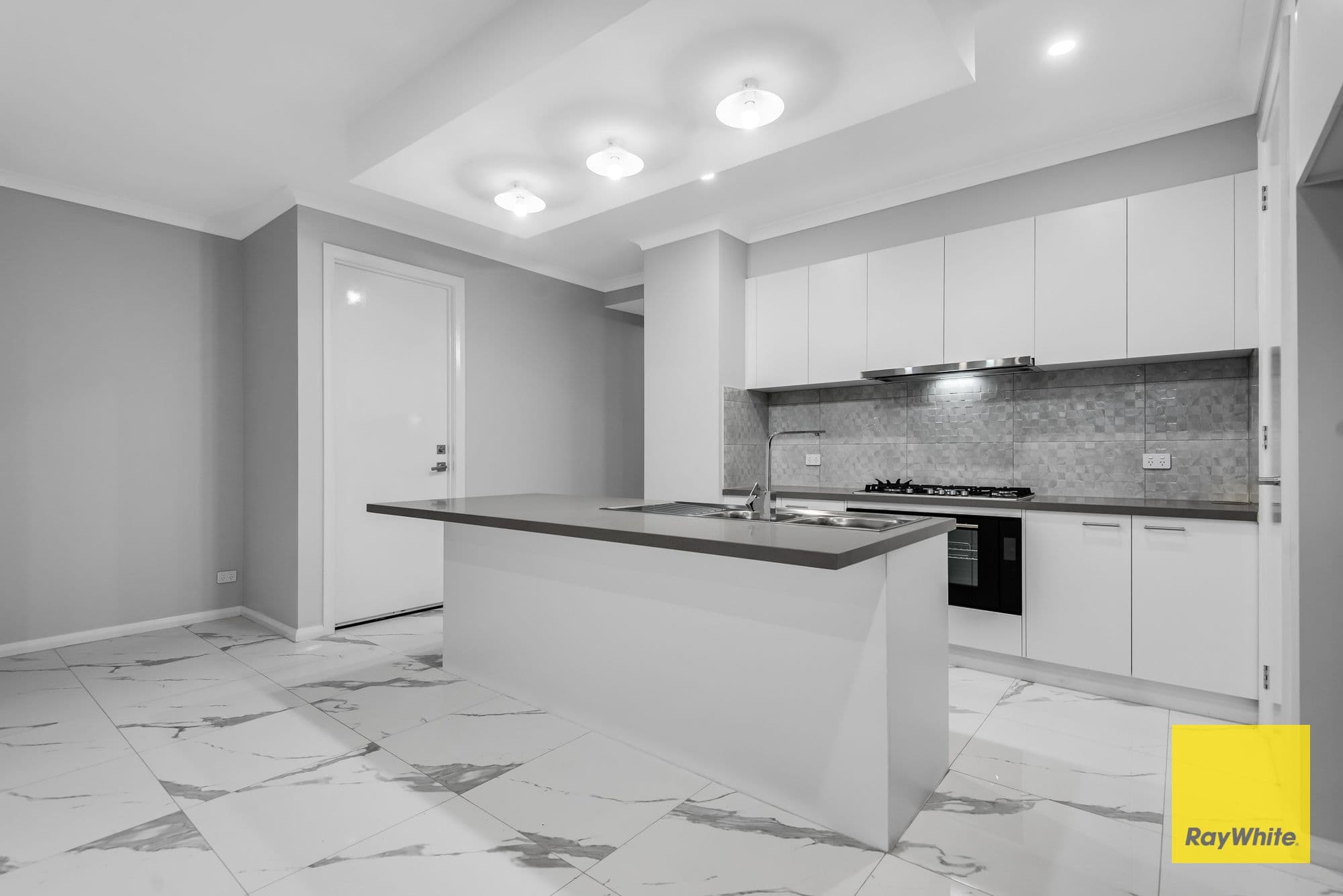 105 highline Boulevard, Truganina VIC 3029, Truganina - Thumbnail 4