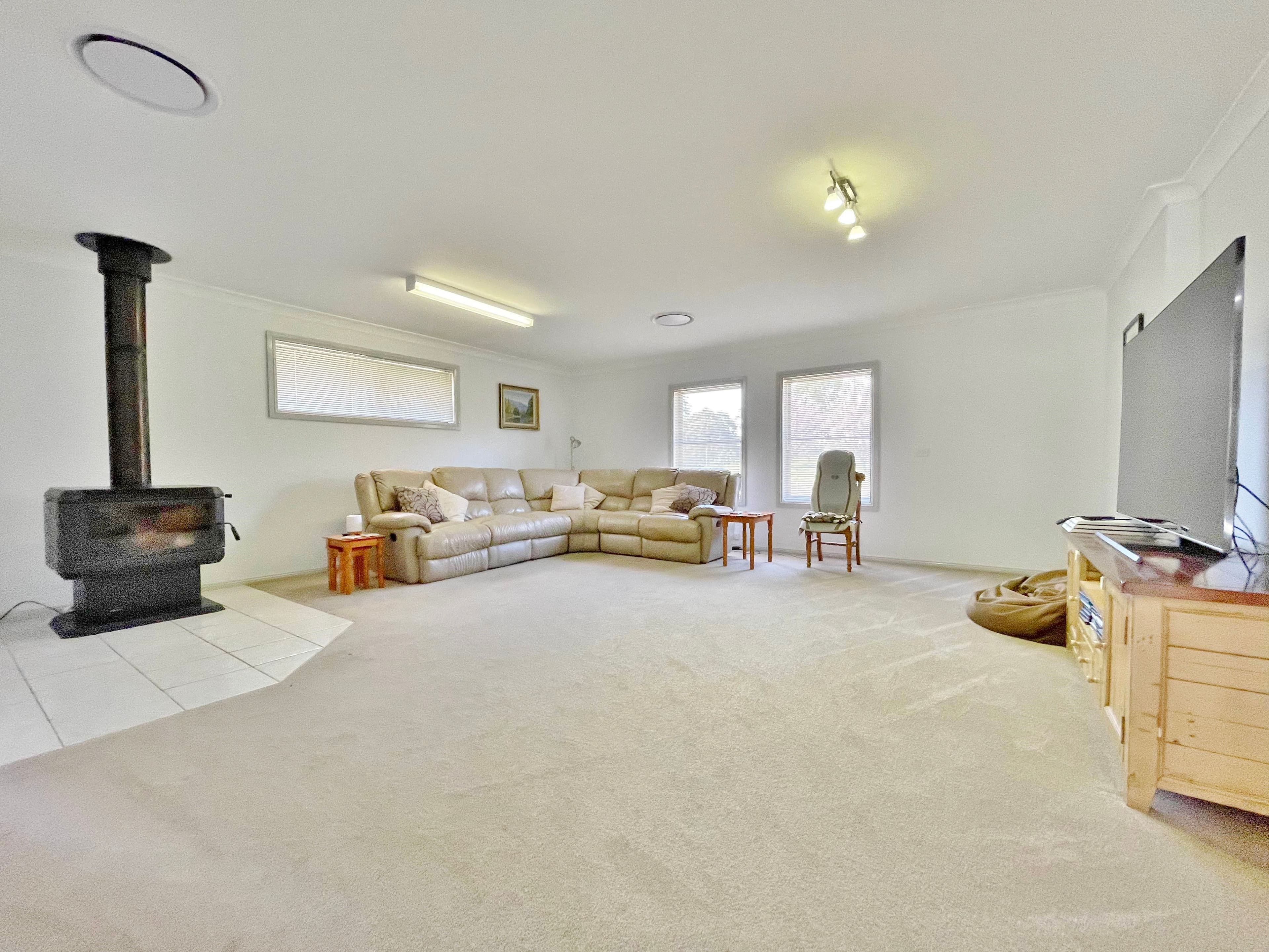 4515 Olympic Highway, Young NSW 2594, Young - Thumbnail 7