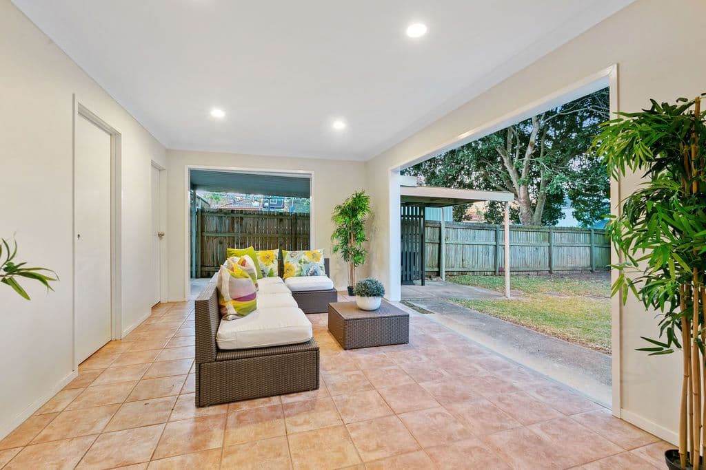 2 Upwood Street, Coopers Plains QLD 4108, Coopers Plains - Thumbnail 3