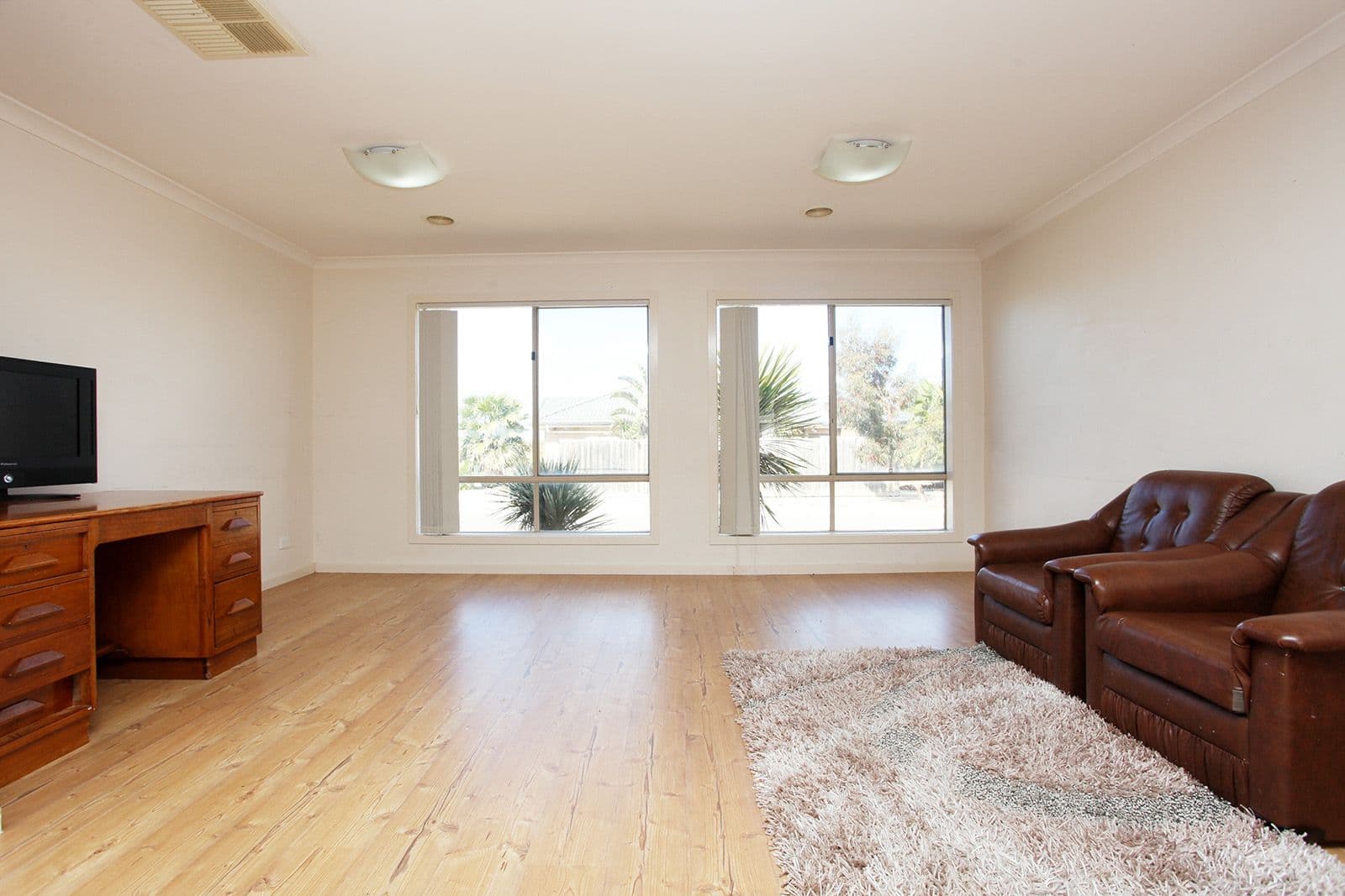 6 Begg Avenue, Truganina VIC 3029, Truganina - Thumbnail 4