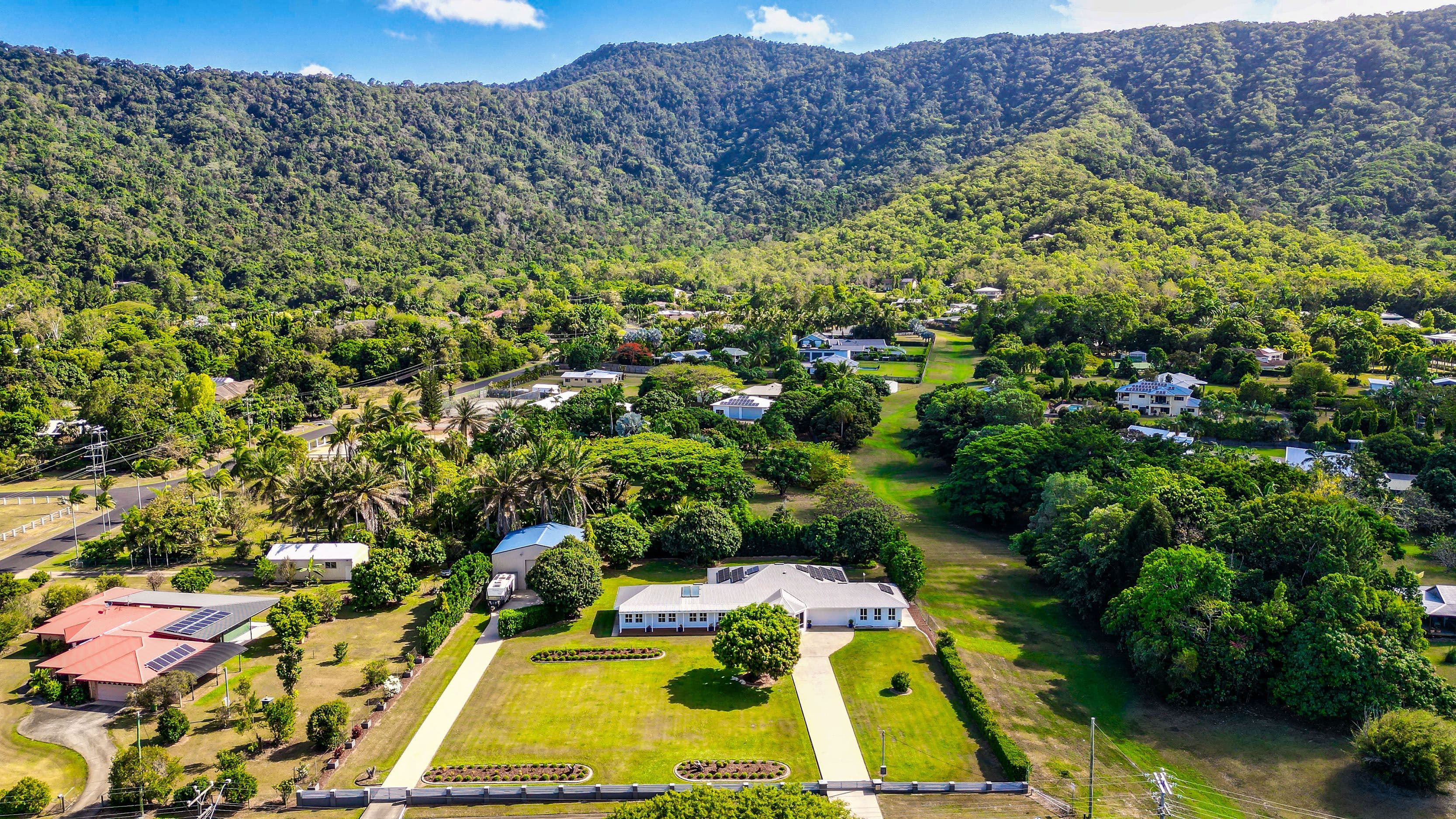 126-128 James Cook Drive, Kewarra Beach QLD 4879, Kewarra Beach - Thumbnail 2
