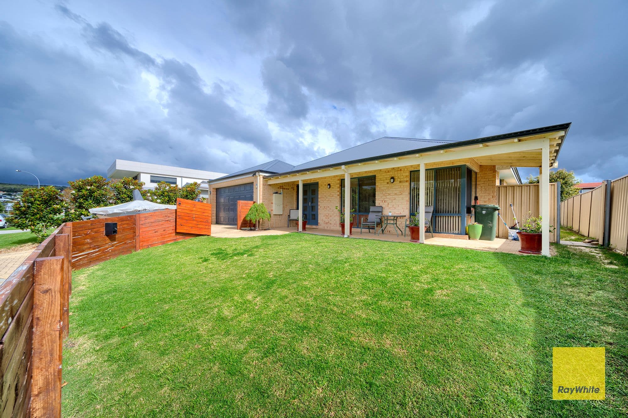 39 Lake Seppings Drive, Mira Mar WA 6330, Mira Mar - Thumbnail 2