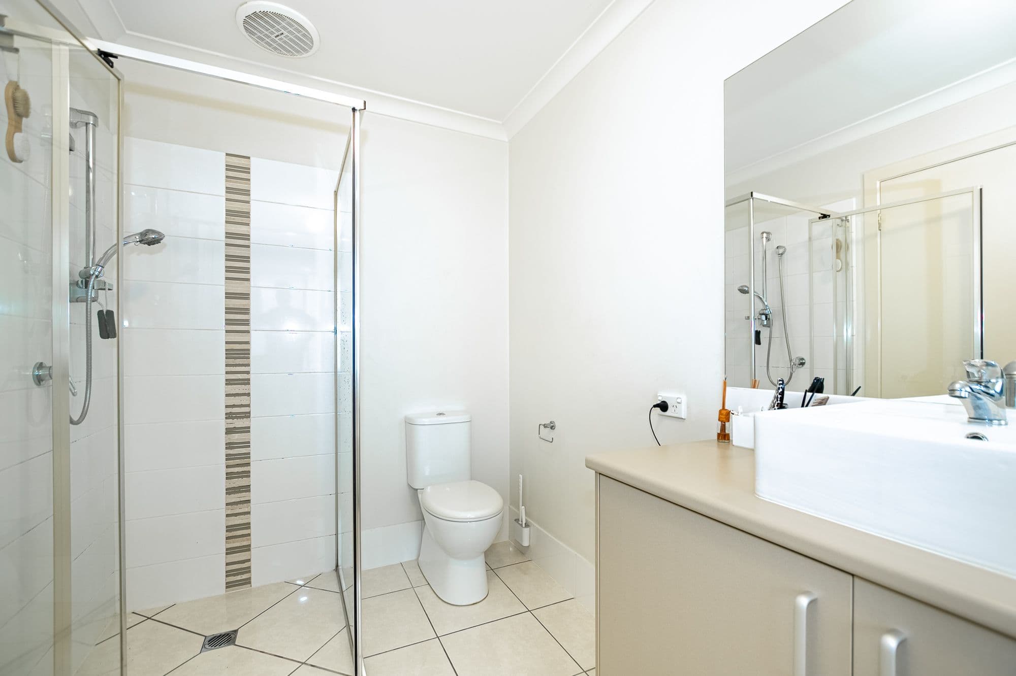 8 Garden Road, Coomera QLD 4209, Coomera - Thumbnail 6
