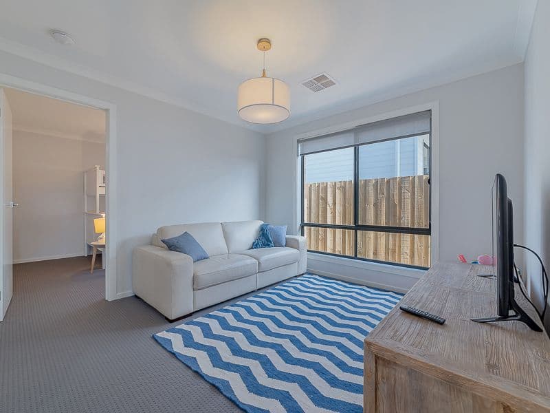 10 Shoalhaven Road, Cowes VIC 3922, Cowes - Thumbnail 4