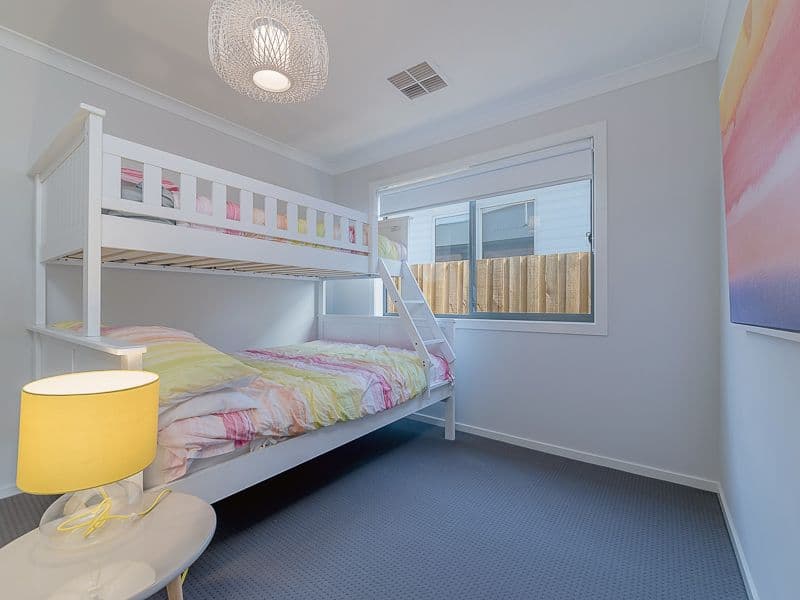 10 Shoalhaven Road, Cowes VIC 3922, Cowes - Thumbnail 7