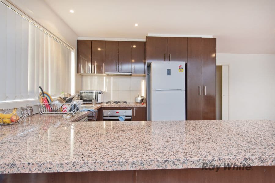 4-62 Andrew Street, Melton South VIC 3338, Melton South - Thumbnail 3