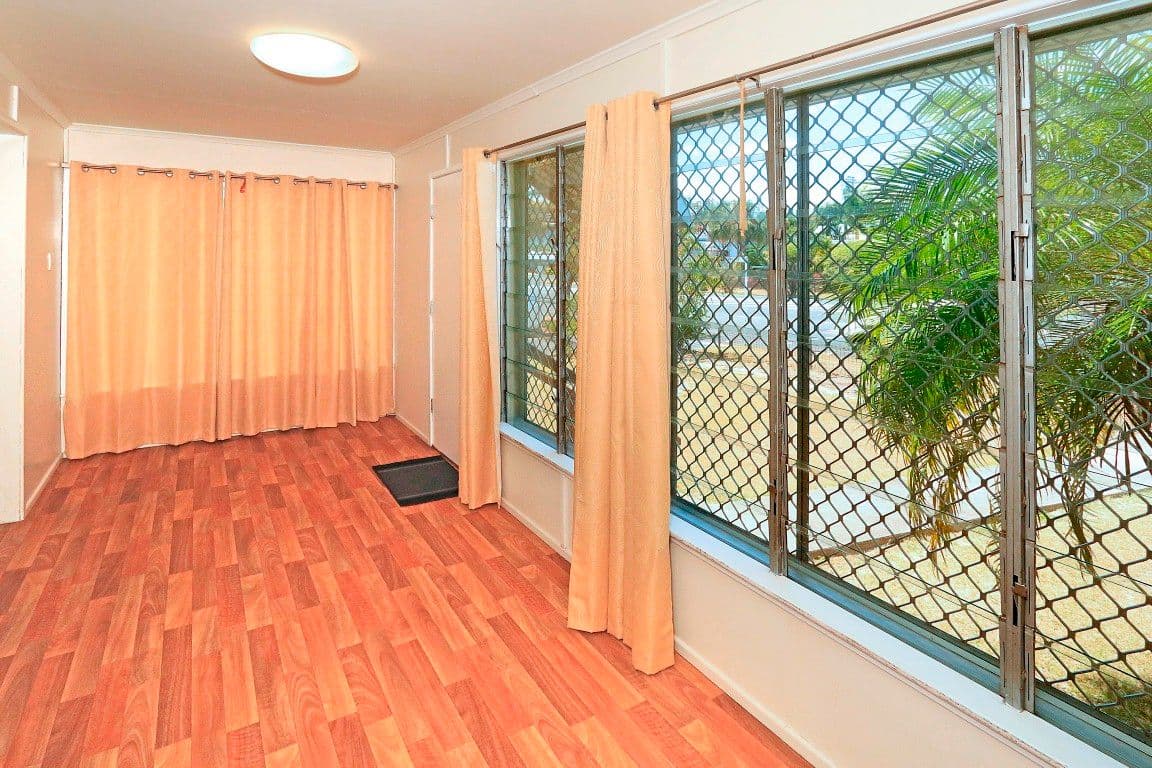 58 Albert Street, The Range QLD 4700, The Range - Thumbnail 2