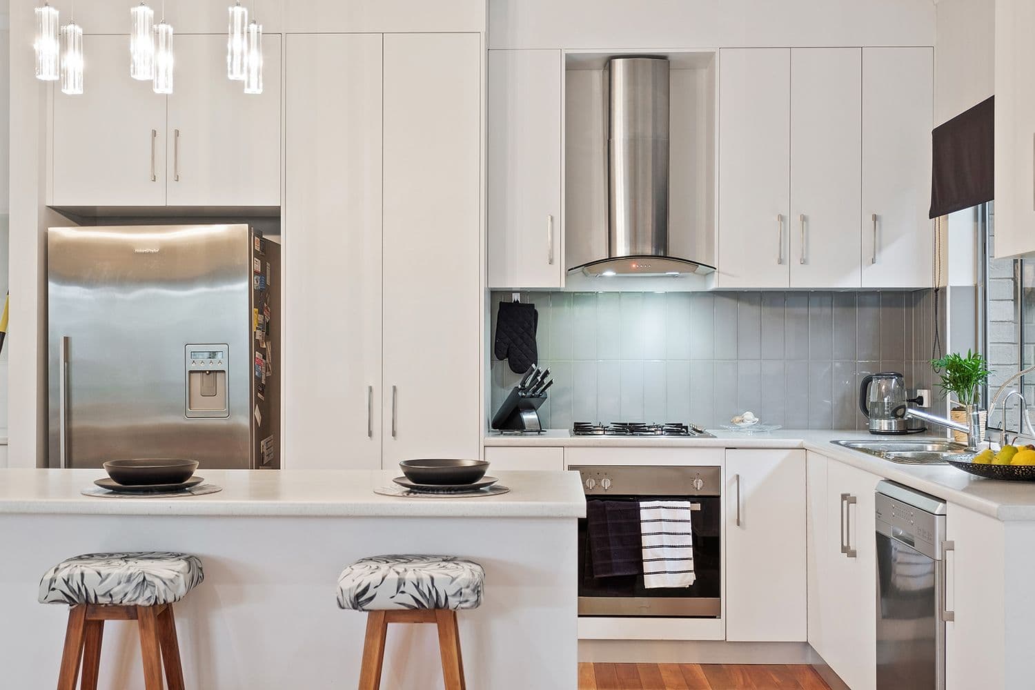 13 Sampson Road, Mitchell Park SA 5043, Mitchell Park - Thumbnail 5