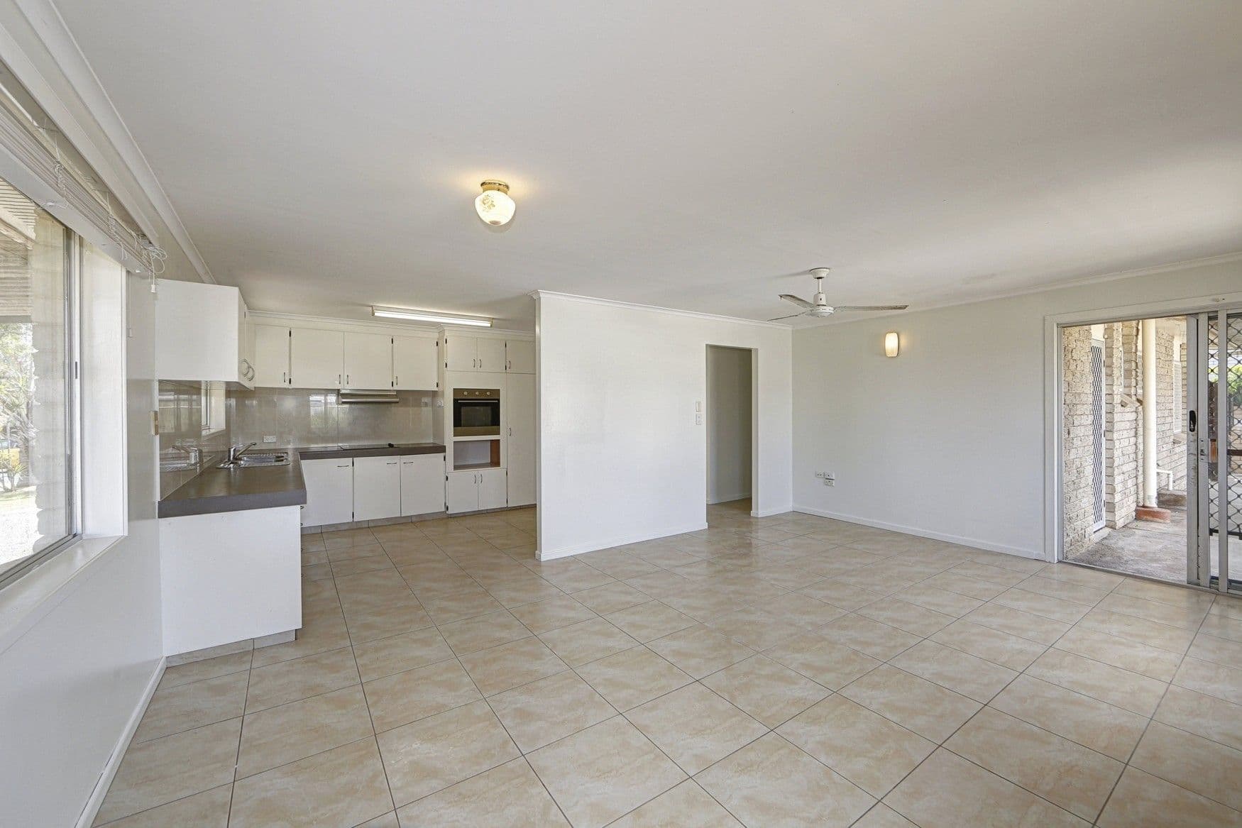 26 Cox Crescent, Millbank QLD 4670, Millbank - Thumbnail 4
