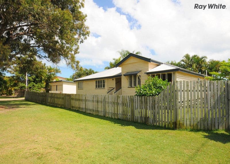 68 Moolyyir Street, URANGAN QLD 4655, Urangan - Thumbnail 6