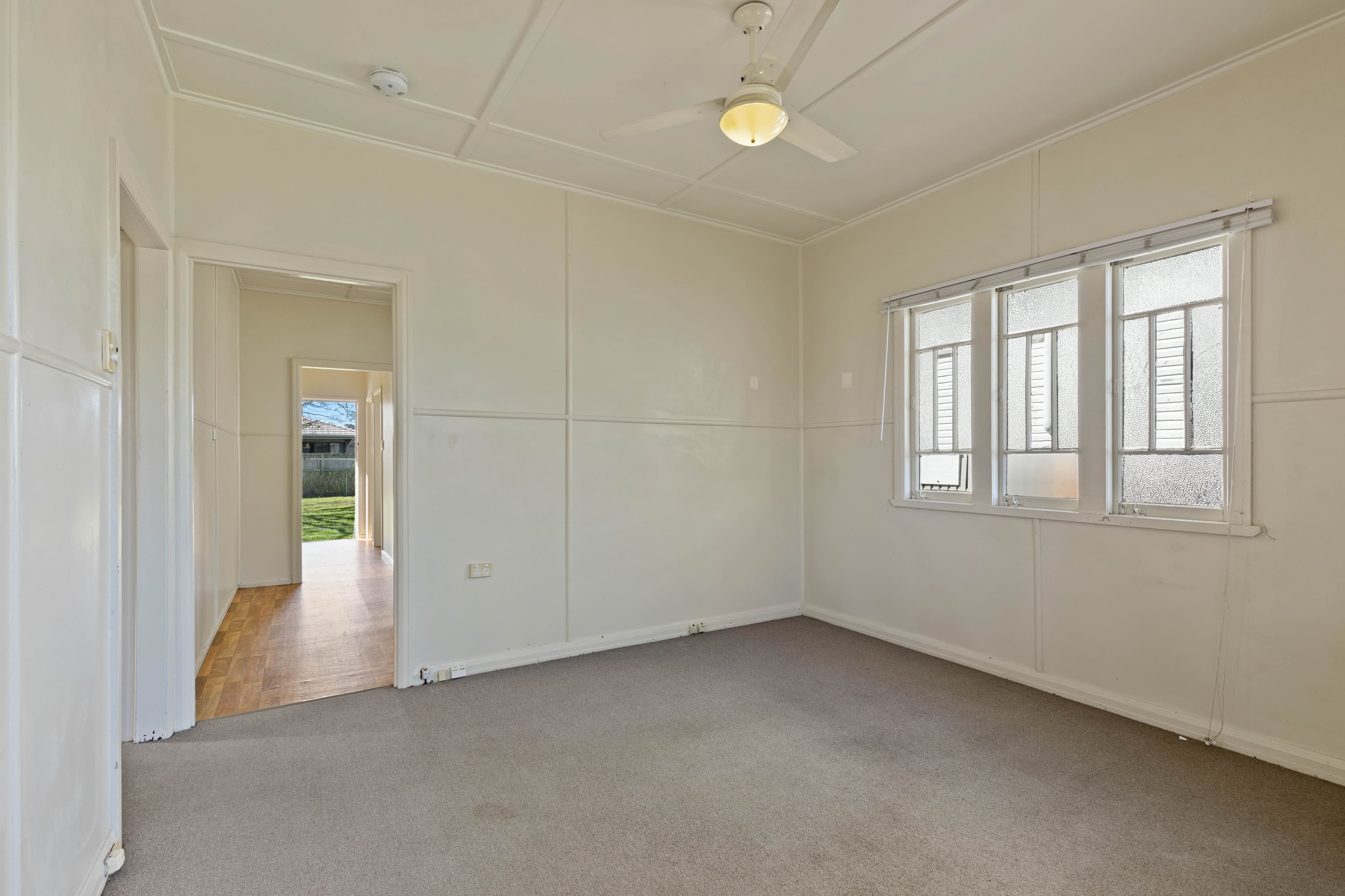 11 Burralong Street, Deagon QLD 4017, Deagon - Thumbnail 2