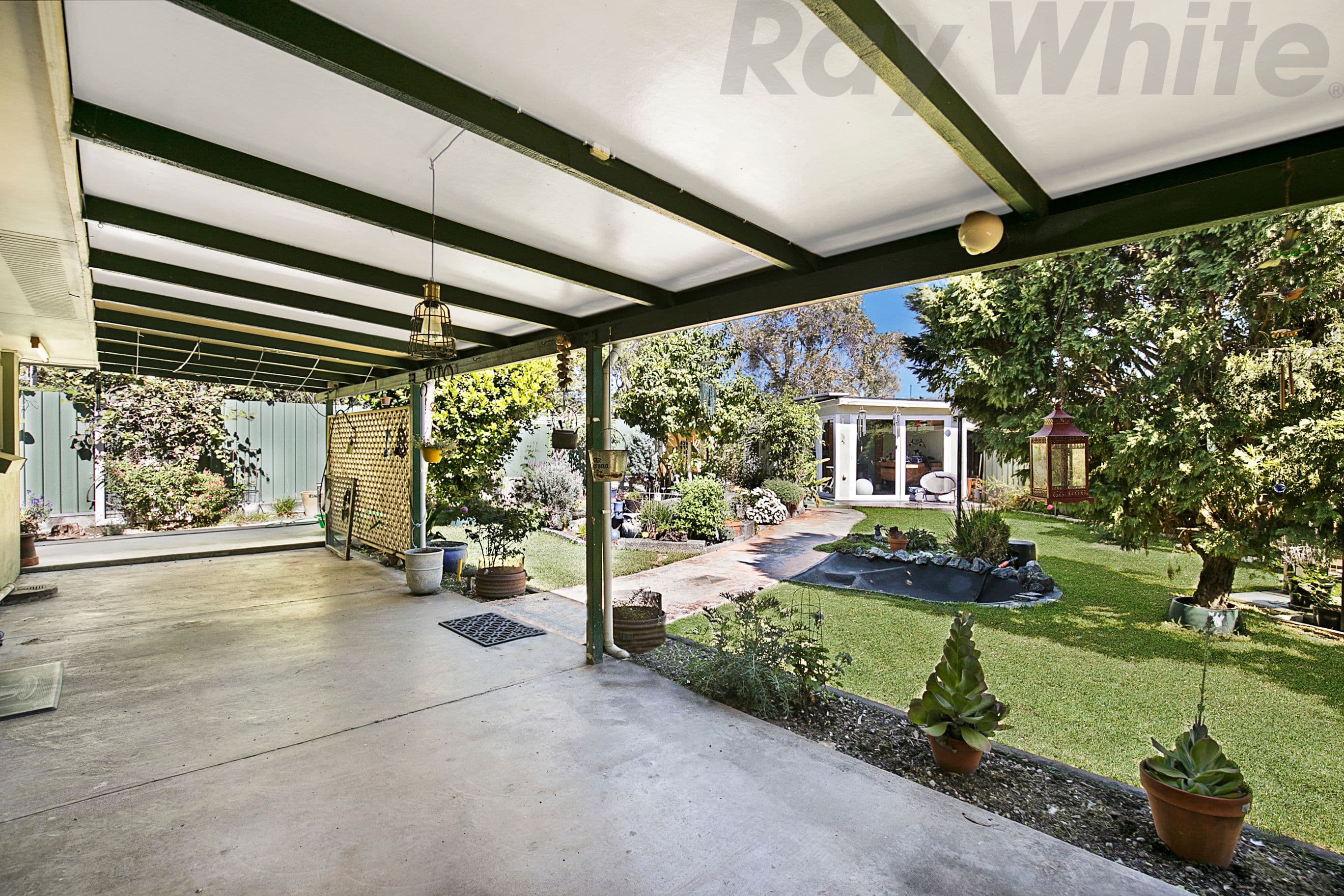 9 Robinia Street, Alexandra Hills QLD 4161, Alexandra Hills - Thumbnail 2