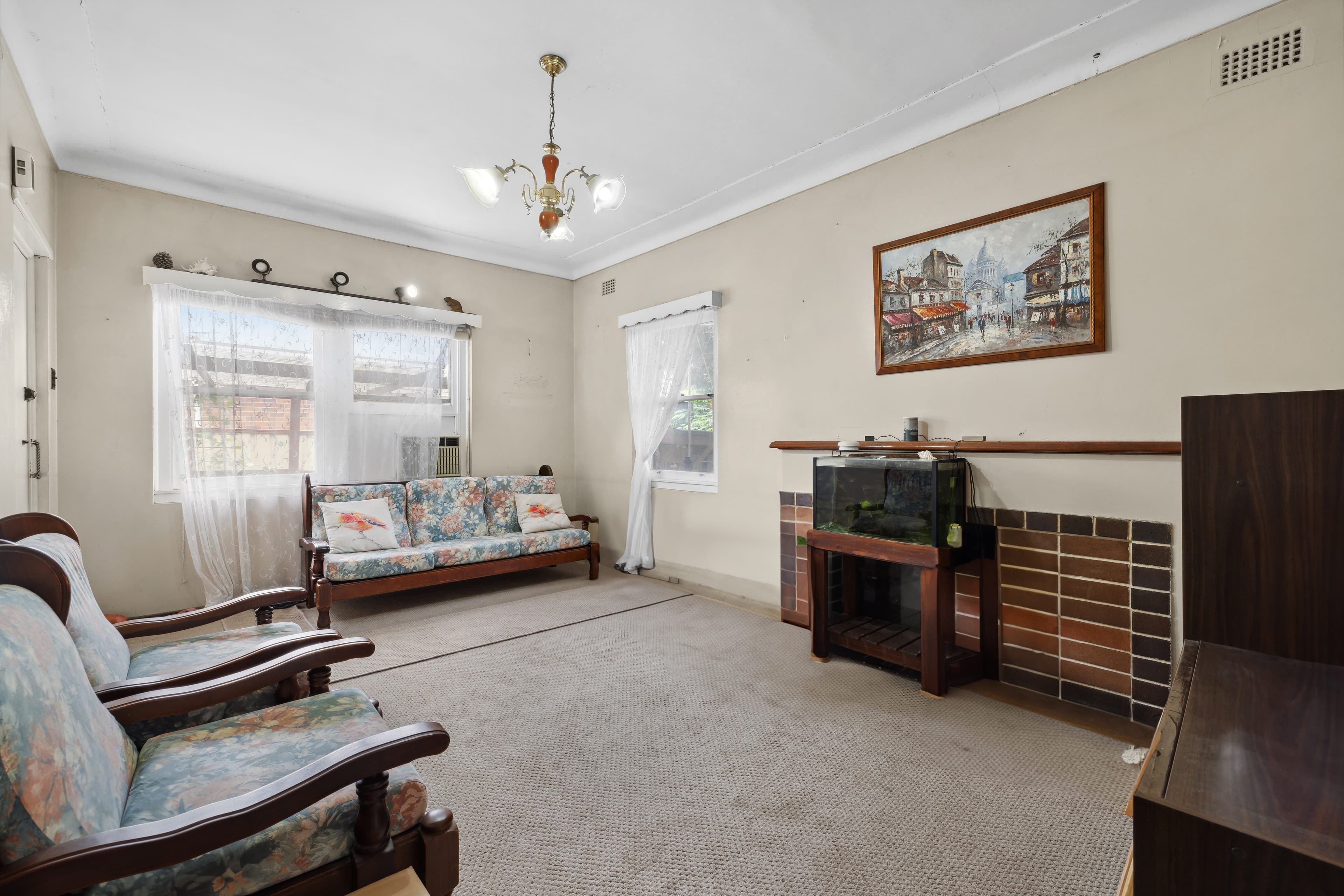 153 Broadarrow Road, Riverwood NSW 2210, Riverwood - Thumbnail 3