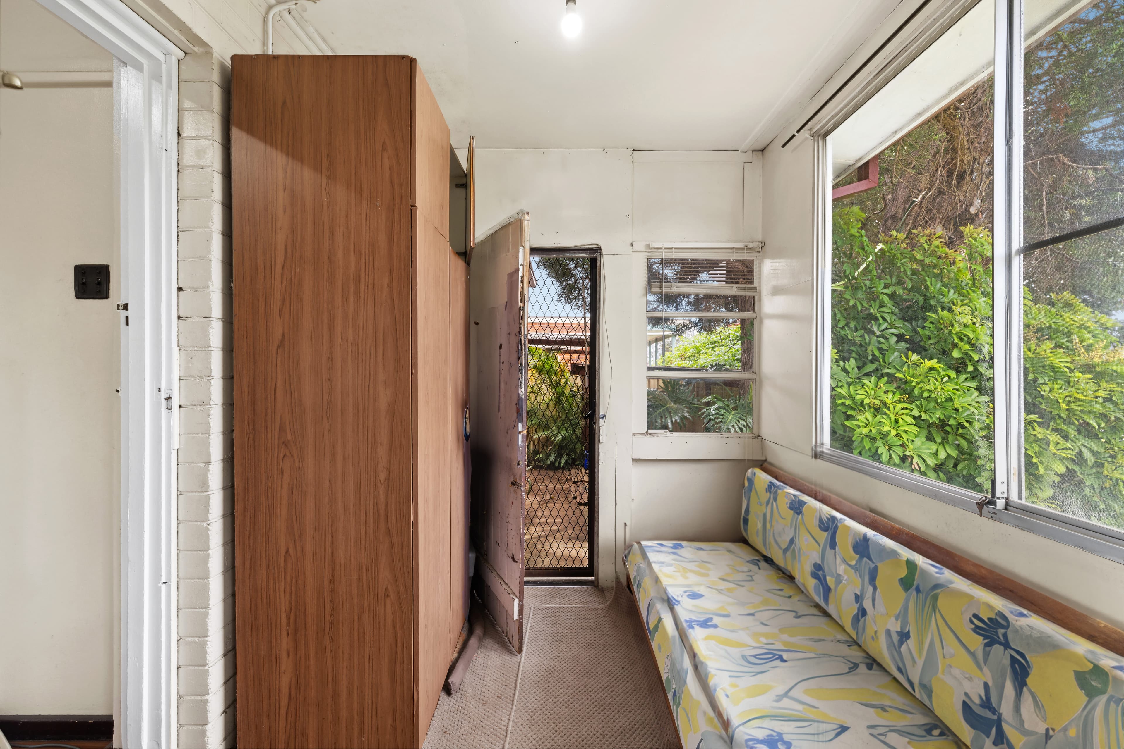 153 Broadarrow Road, Riverwood NSW 2210, Riverwood - Thumbnail 4