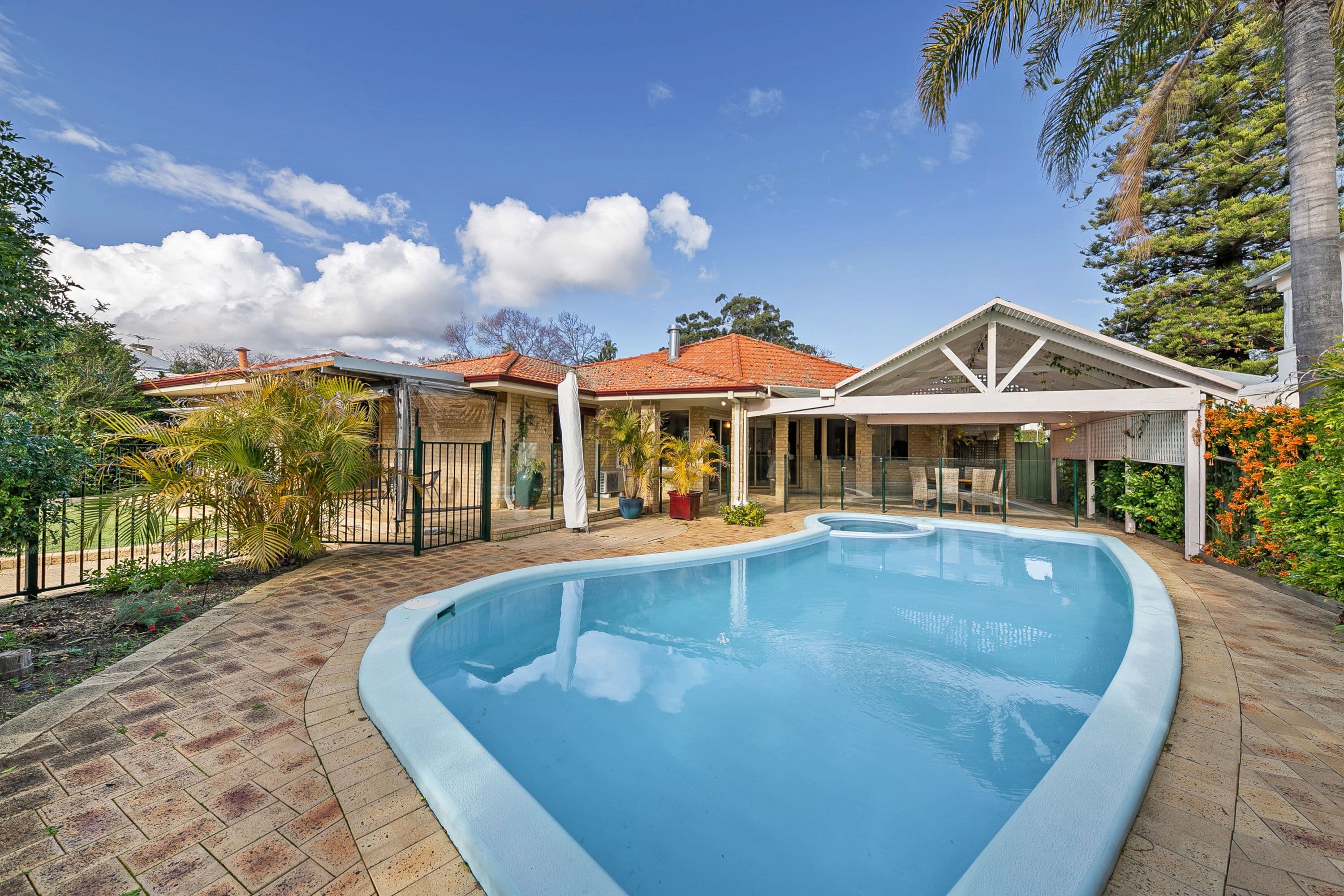 15 Grainger Drive, Mount Claremont WA 6010, Mount Claremont - Thumbnail 7