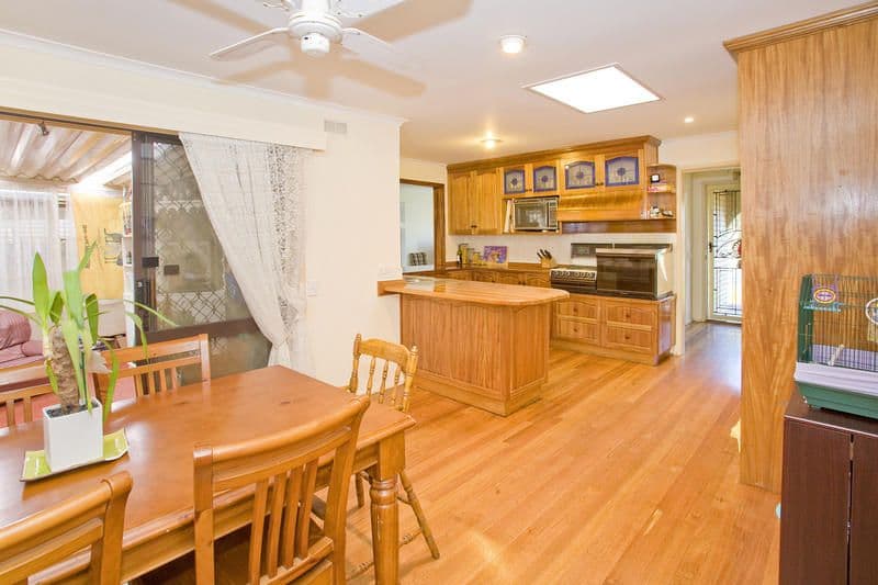86 Cloverdale Drive, CORIO VIC 3214, Corio - Thumbnail 2
