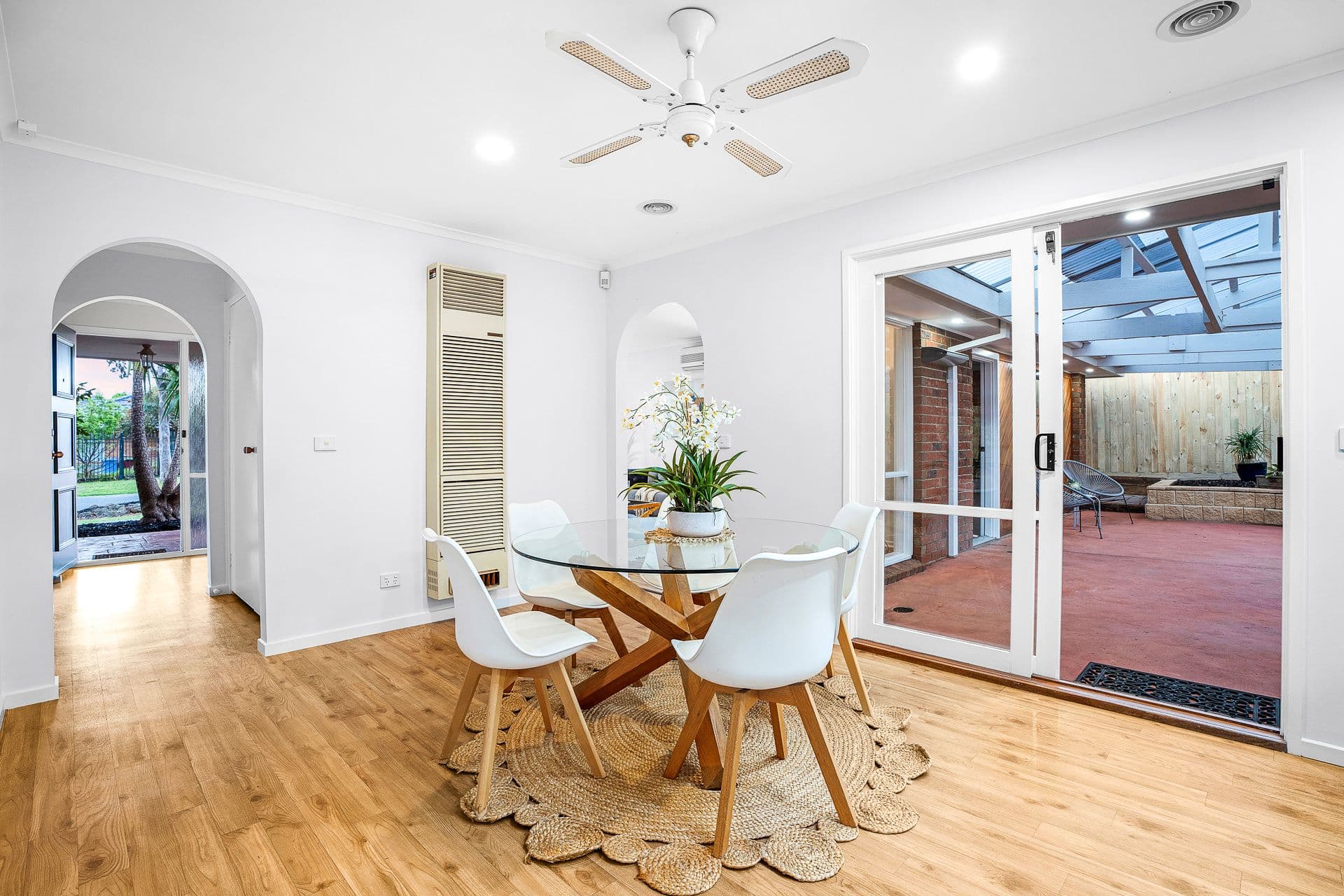 6 Cypress Court, Cranbourne North VIC 3977, Cranbourne North - Thumbnail 4
