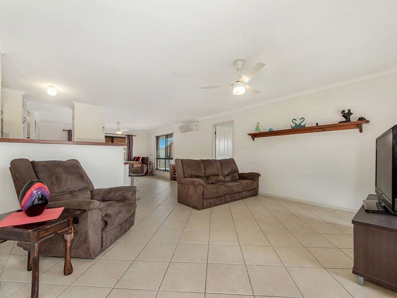 18 Willunga Place, Merrimac QLD 4226, Merrimac - Thumbnail 6