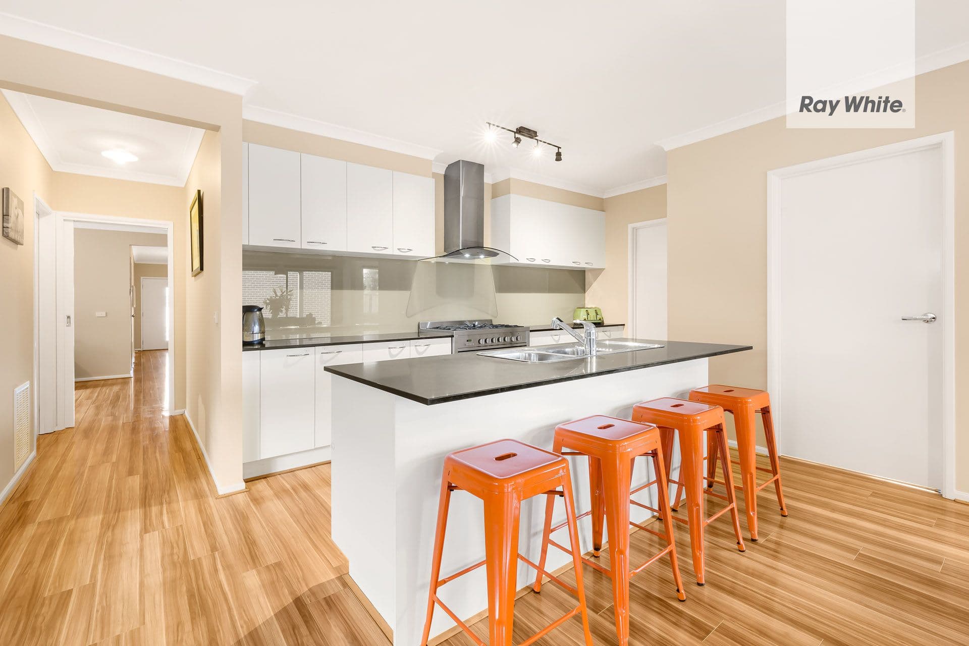 7 Lockhart Street, Mernda VIC 3754, Mernda - Thumbnail 2