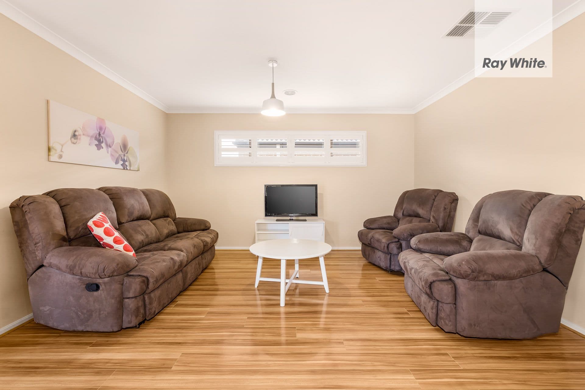 7 Lockhart Street, Mernda VIC 3754, Mernda - Thumbnail 4