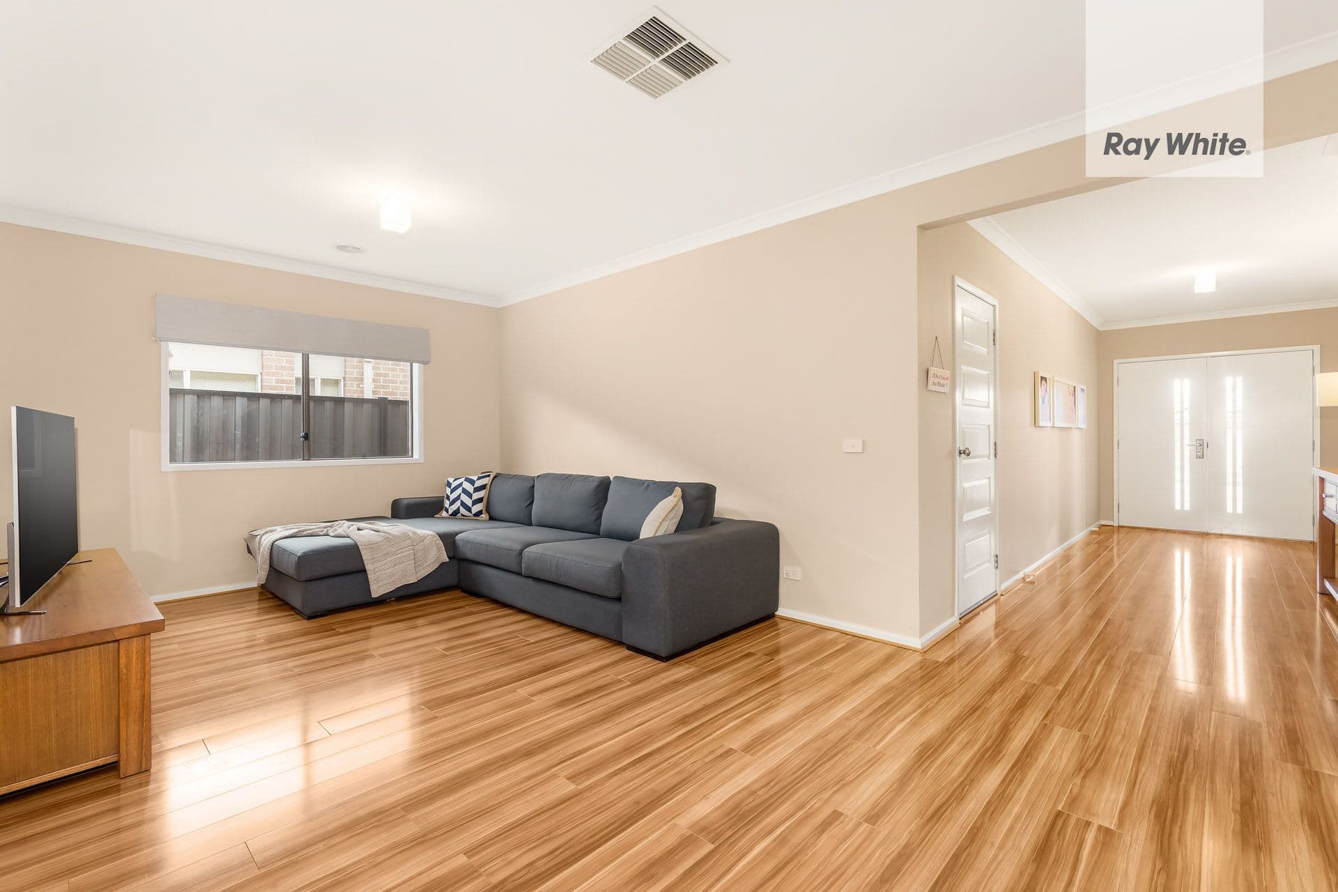 7 Lockhart Street, Mernda VIC 3754, Mernda - Thumbnail 5