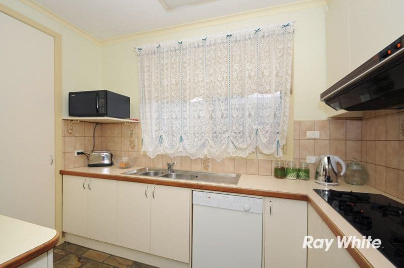 17 Alma Road, HAMPTON PARK VIC 3976, Hampton Park - Thumbnail 4