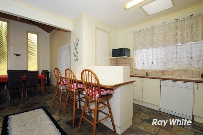 17 Alma Road, HAMPTON PARK VIC 3976, Hampton Park - Thumbnail 5