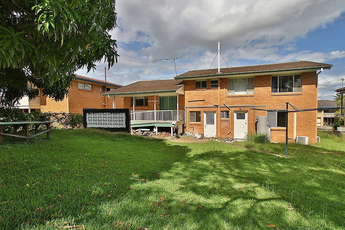 14 Warrawong Street, Eastern Heights QLD 4305, Eastern Heights - Thumbnail 2
