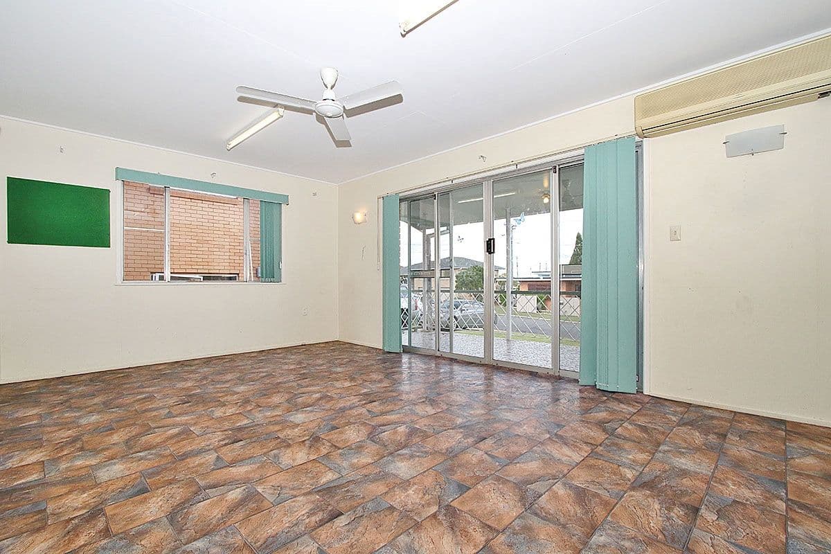 14 Warrawong Street, Eastern Heights QLD 4305, Eastern Heights - Thumbnail 5