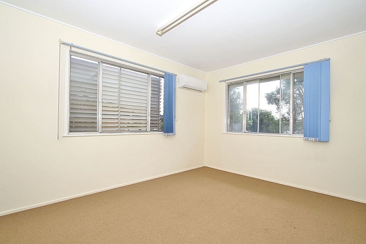 14 Warrawong Street, Eastern Heights QLD 4305, Eastern Heights - Thumbnail 8