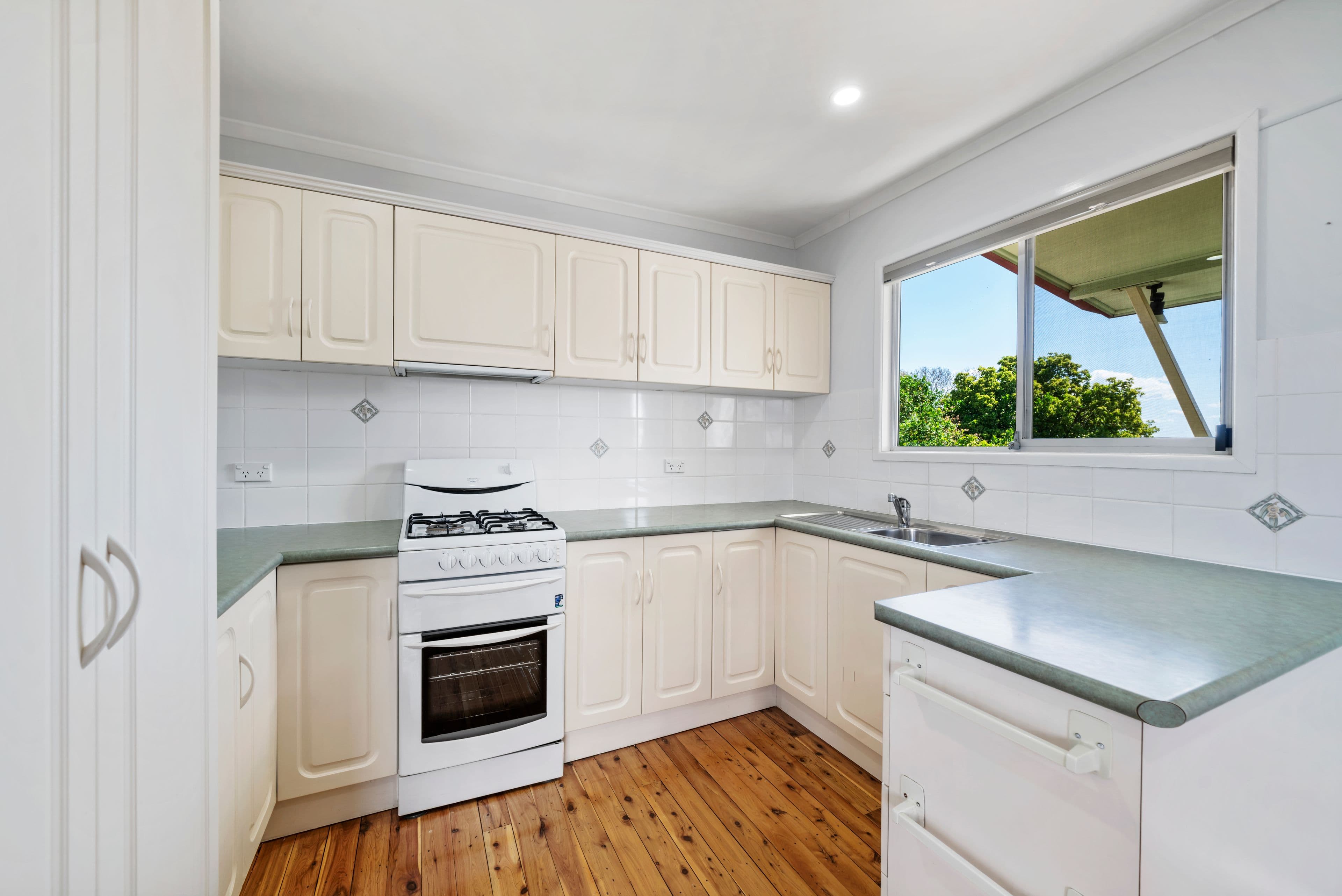 15 Allport Street, Pittsworth QLD 4356, Pittsworth - Thumbnail 8