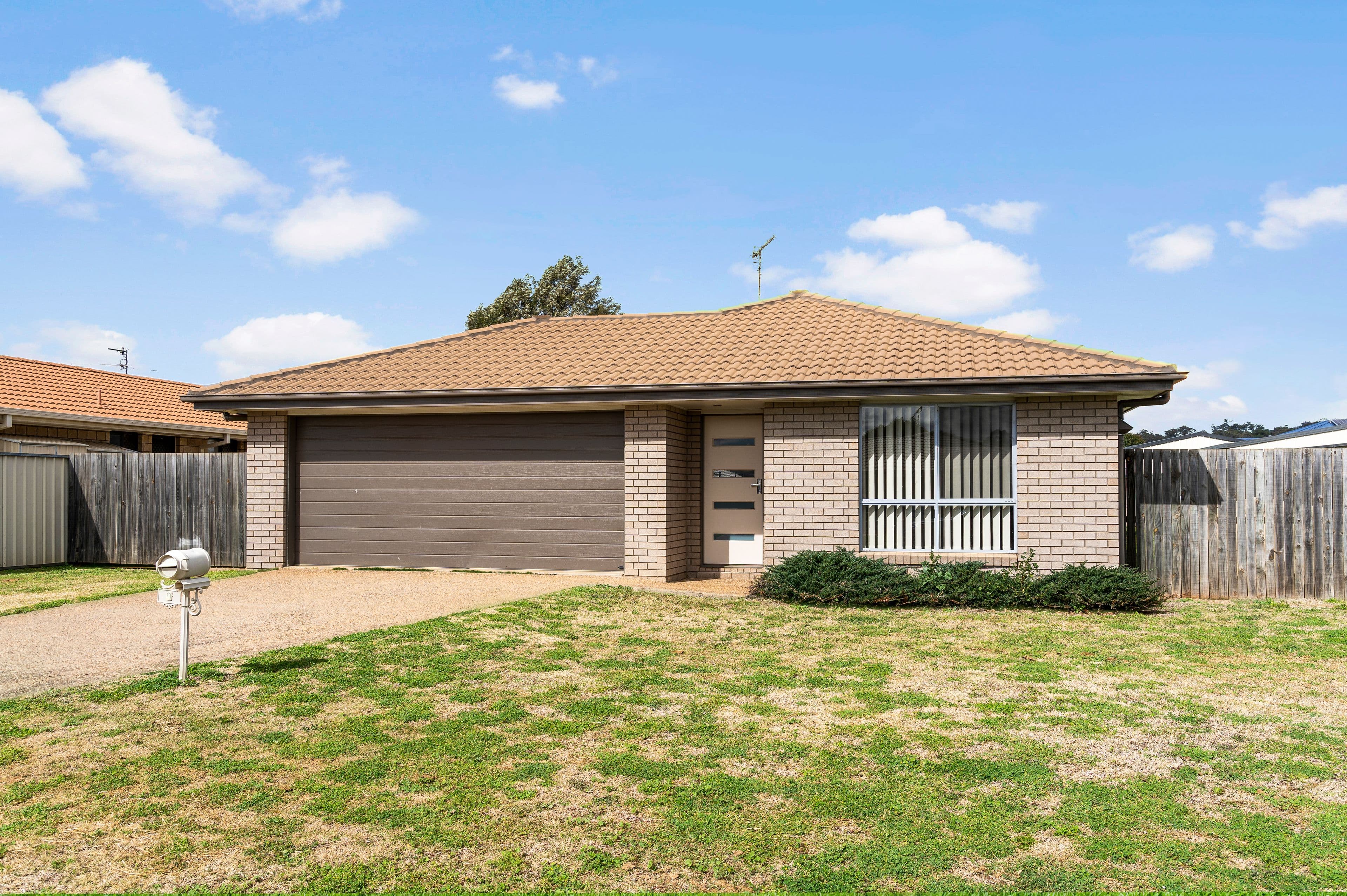 9 Lynne Court, Oakey QLD 4401, Oakey - Image 1