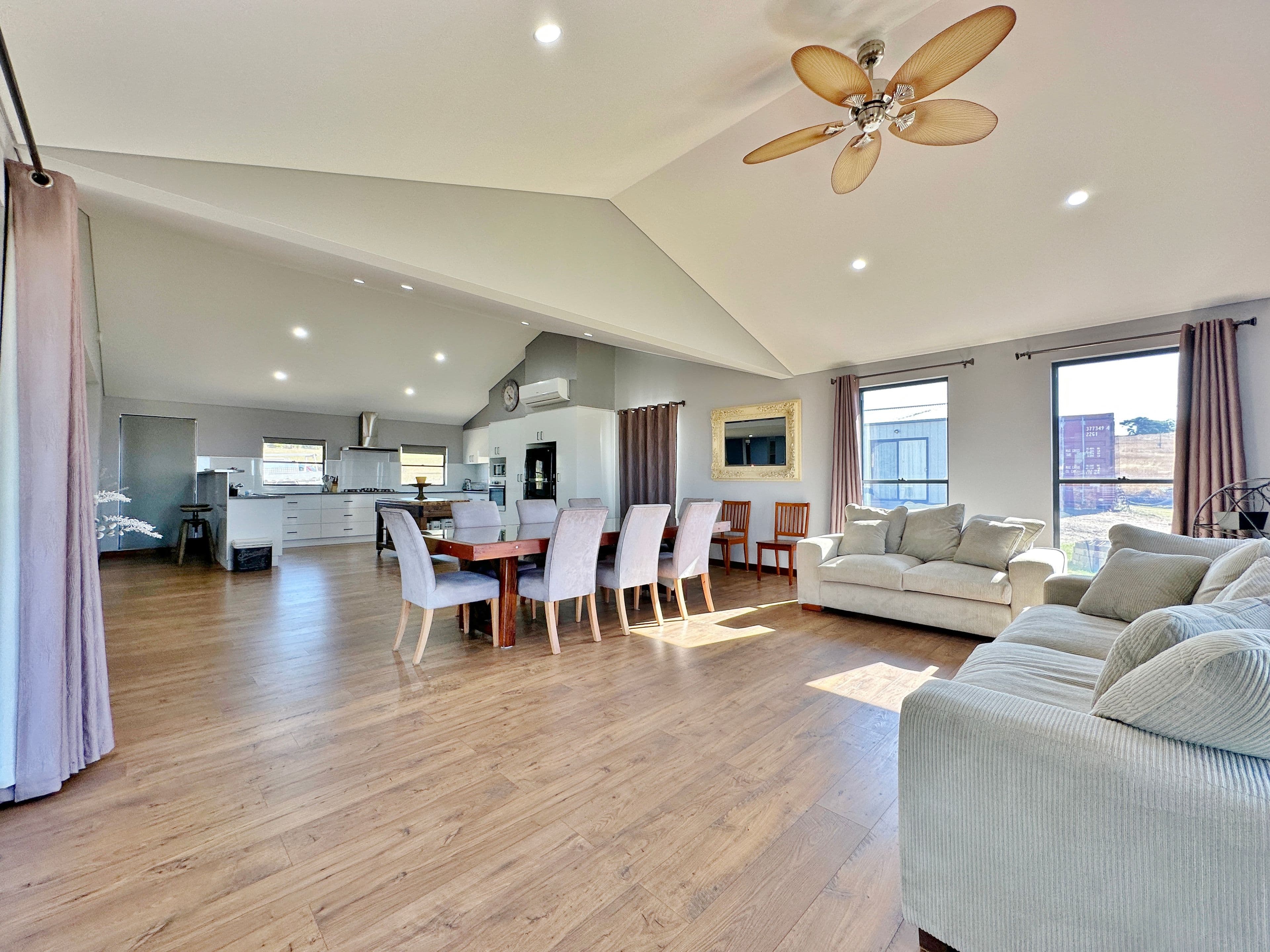 23 Kilmarnock Road, Young NSW 2594, Burrangong - Thumbnail 8