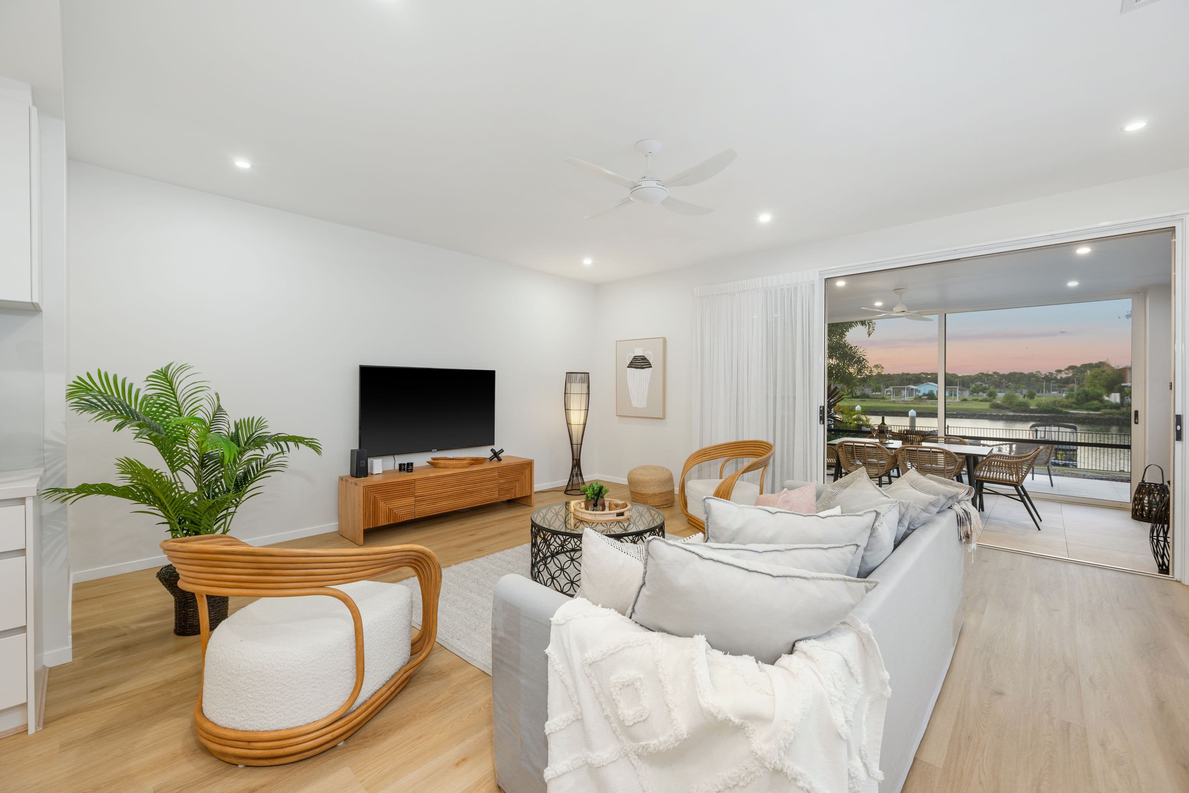 41 North View Street, Hope Island QLD 4212, Hope Island - Thumbnail 6