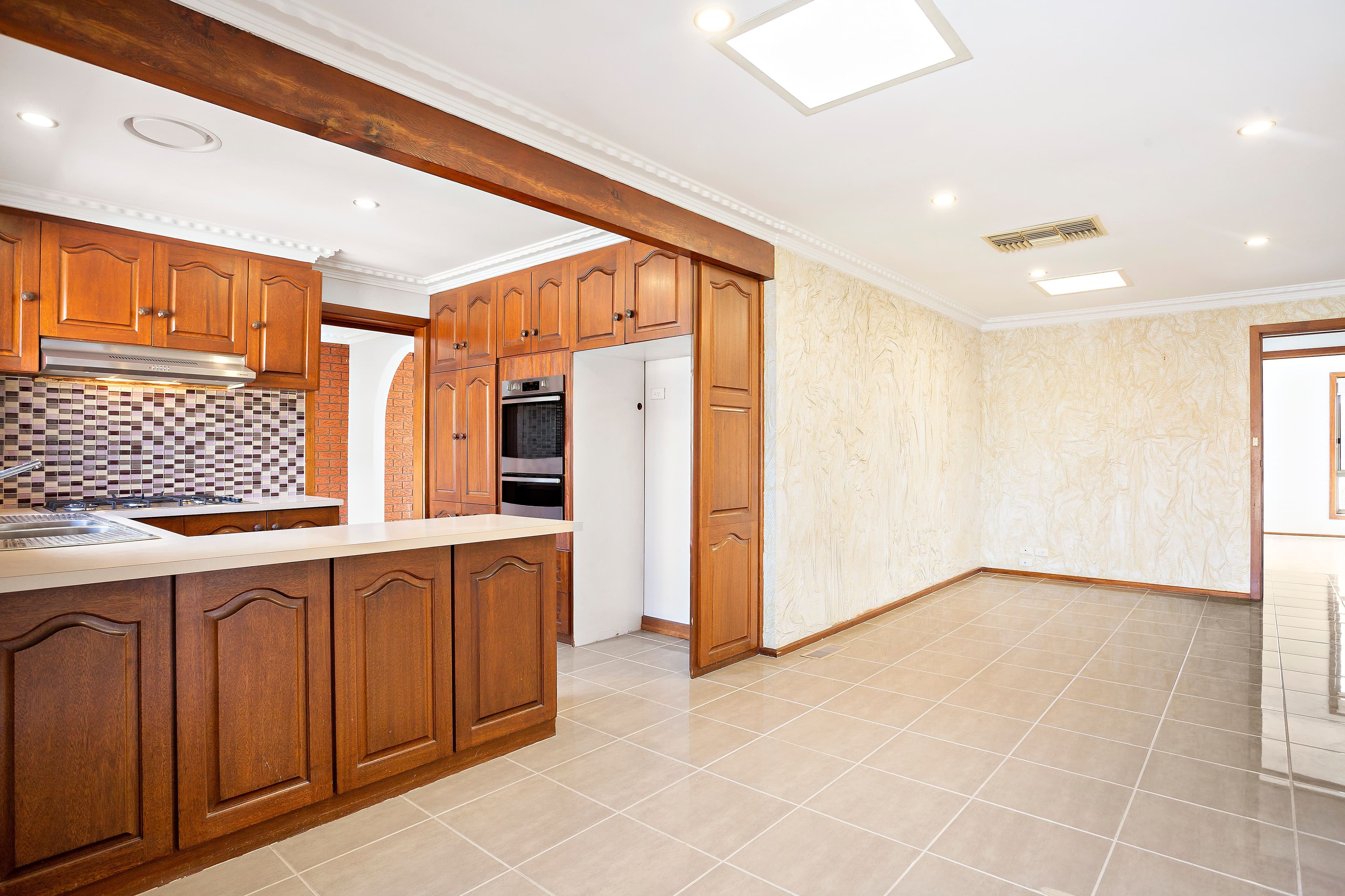129 Pandora Avenue, Thomastown VIC 3074, Thomastown - Thumbnail 3