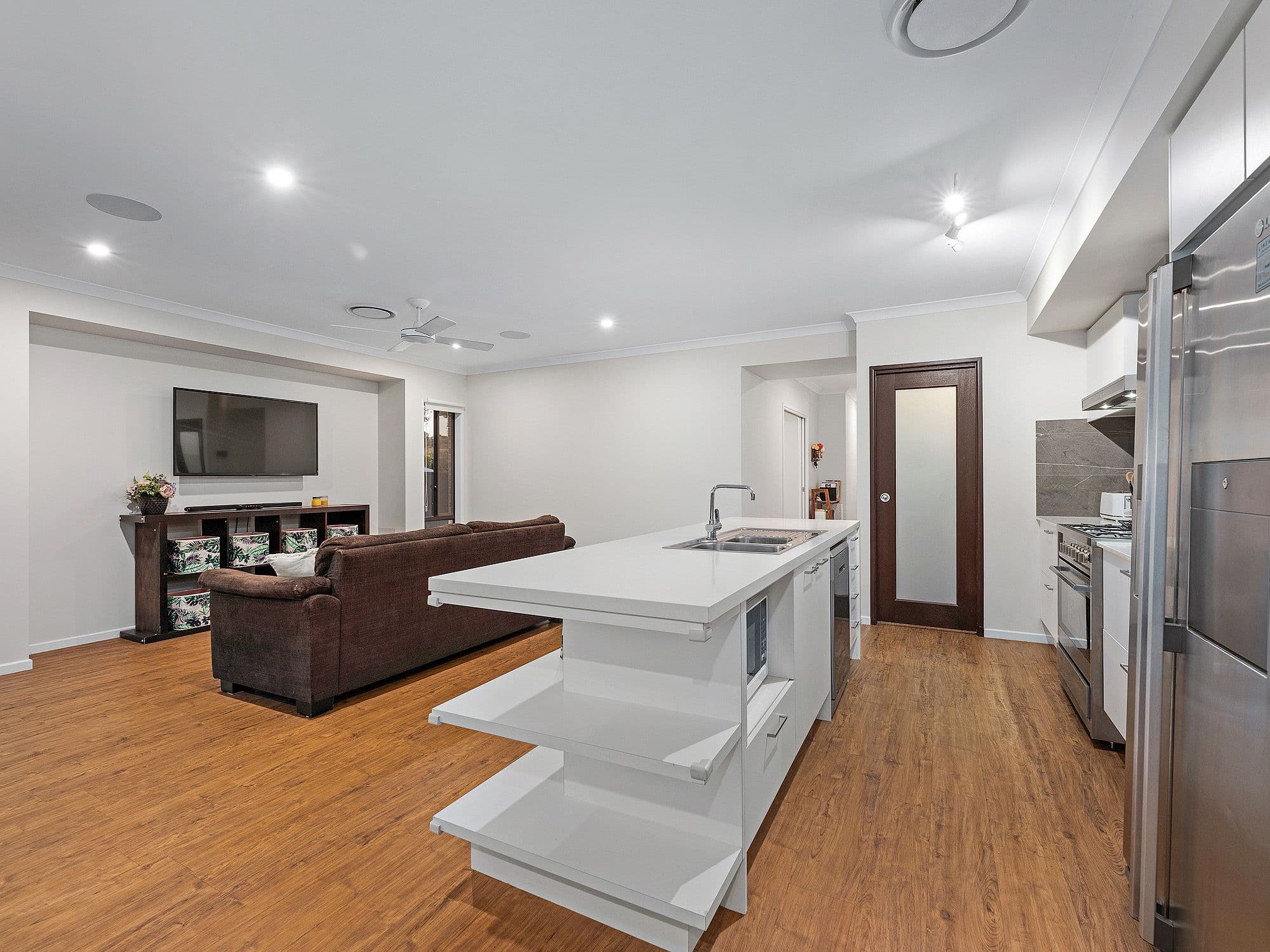 79 Greenview Avenue, South Ripley QLD 4306, South Ripley - Thumbnail 6