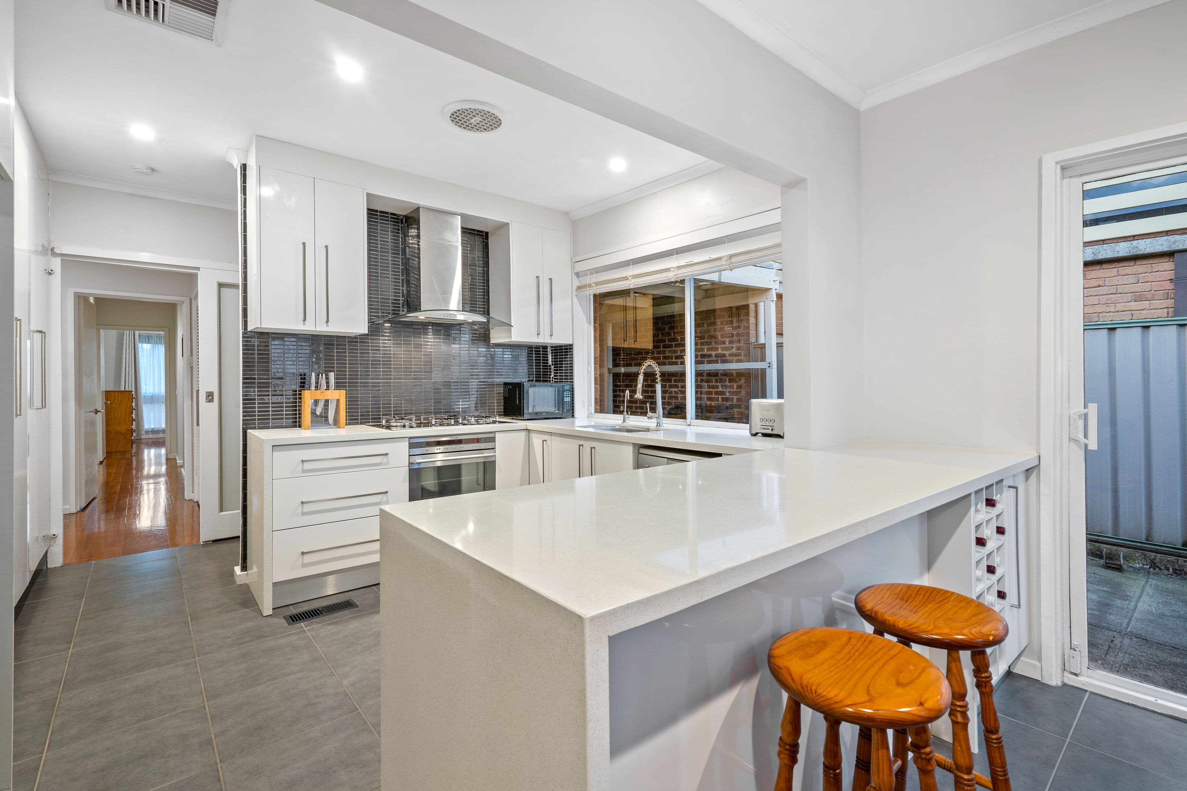35 Warrenwood Place, Bundoora VIC 3083, Bundoora - Thumbnail 4