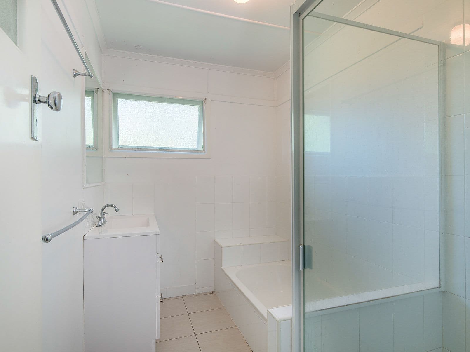 174 Sterculia Avenue, Holland Park West QLD 4121, Holland Park West - Thumbnail 5