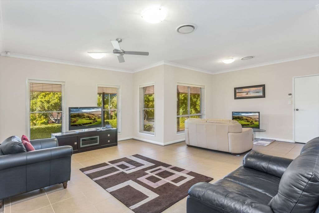 60 Ridley Road, Bridgeman Downs QLD 4035, Bridgeman Downs - Thumbnail 3
