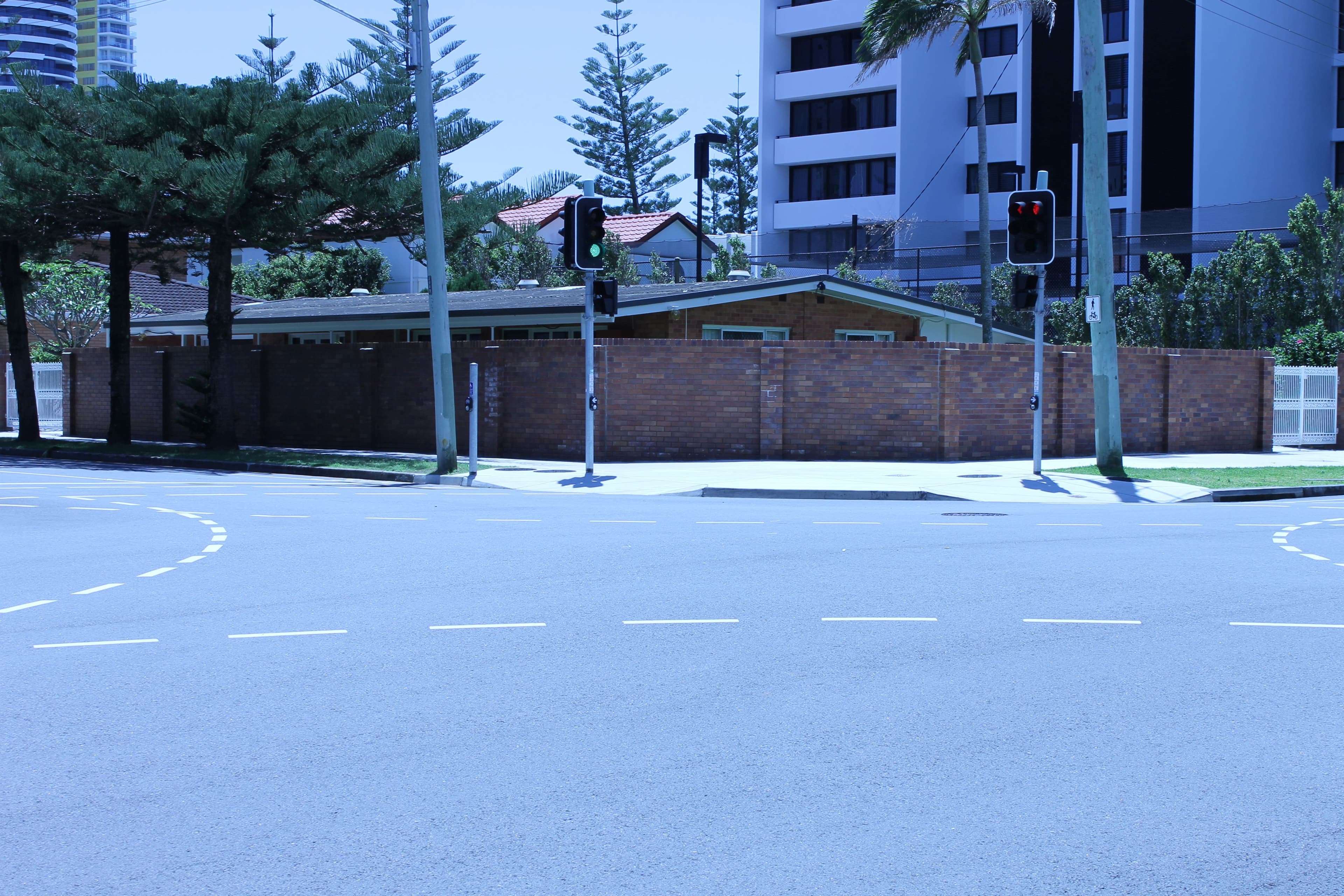 31 Surf Parade, Broadbeach QLD 4218, Broadbeach - Thumbnail 2