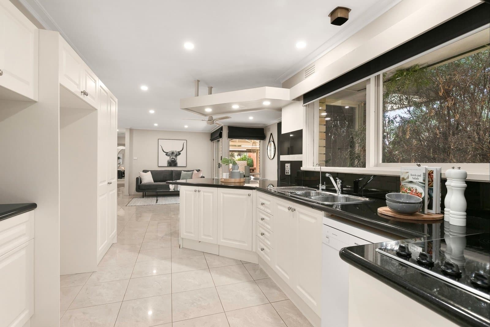 169 Mascoma Street, Strathmore - Thumbnail 4